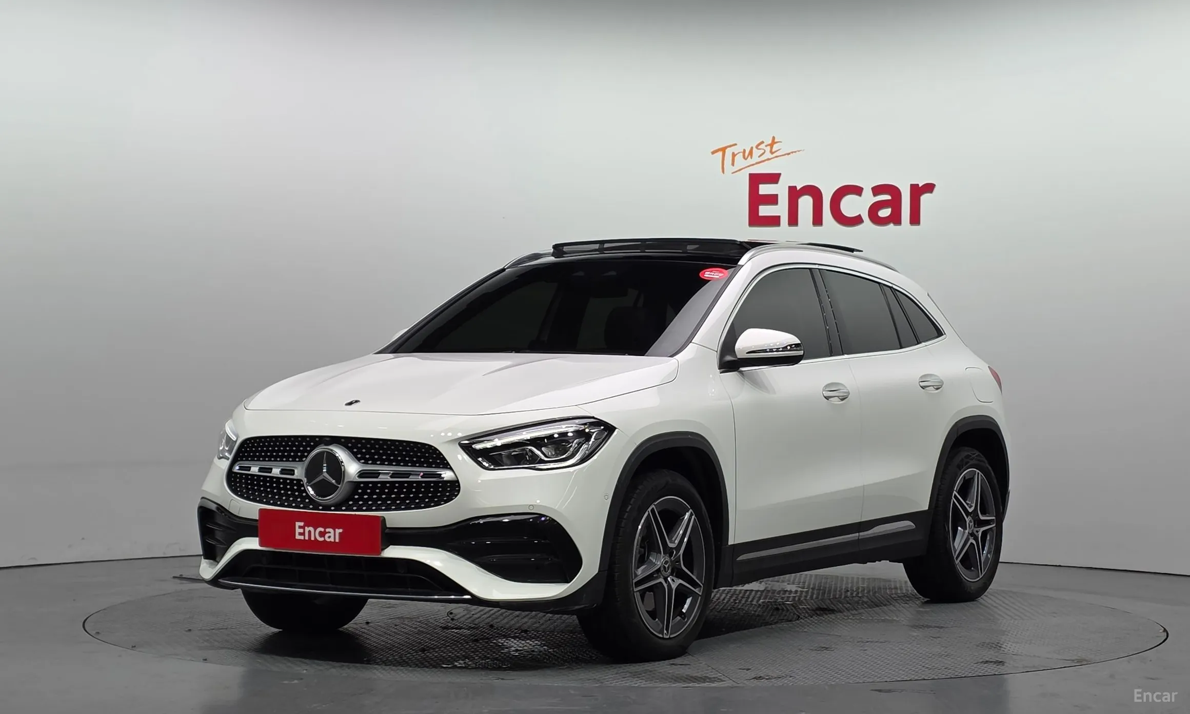 Mercedes Benz GLA-Class H247