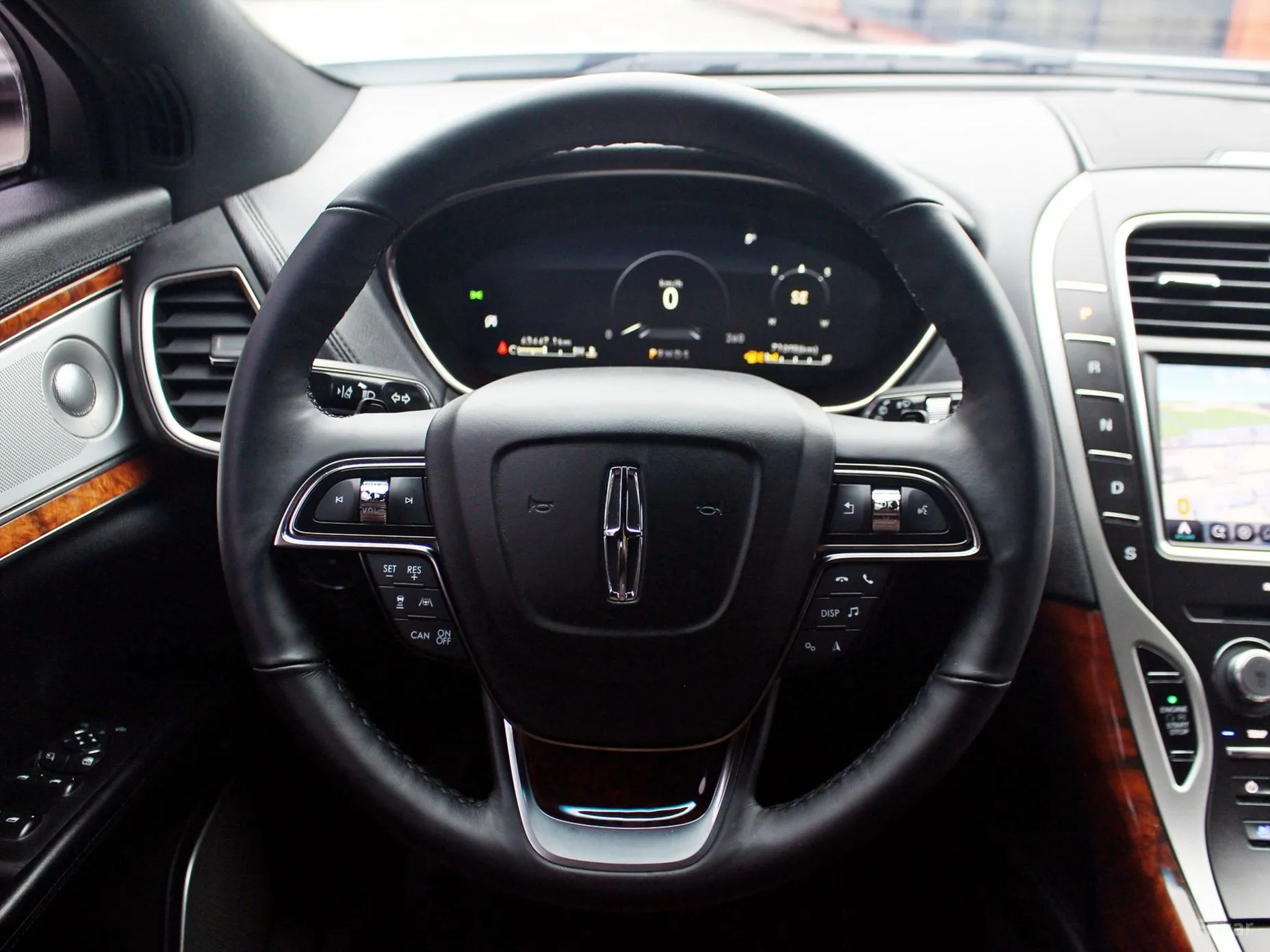 Lincoln Nautilus Gen 1 превью 15