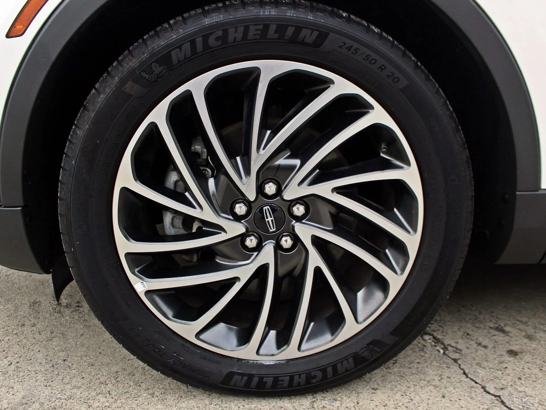 Lincoln Nautilus Gen 1 превью 19