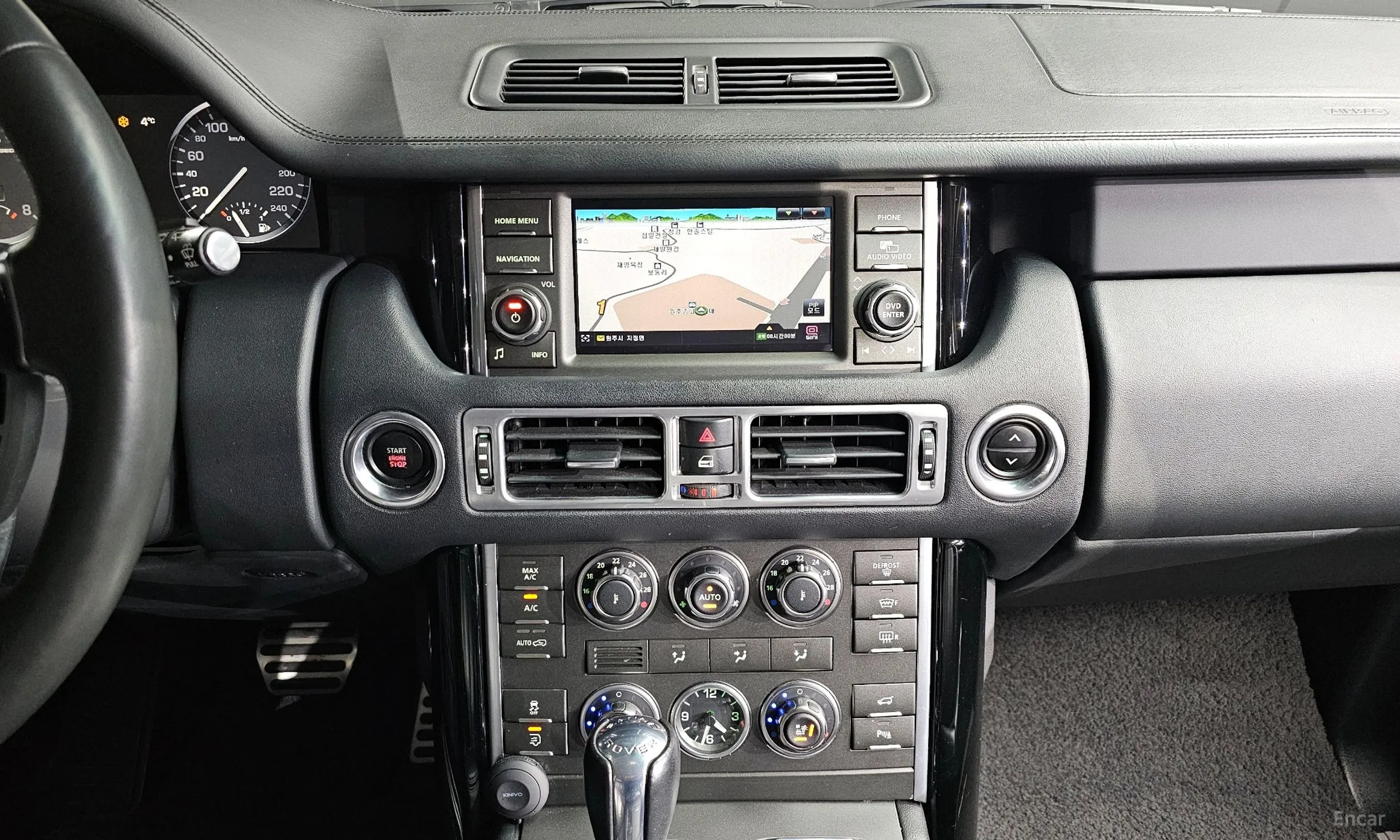 Land Rover Range Rover превью 14