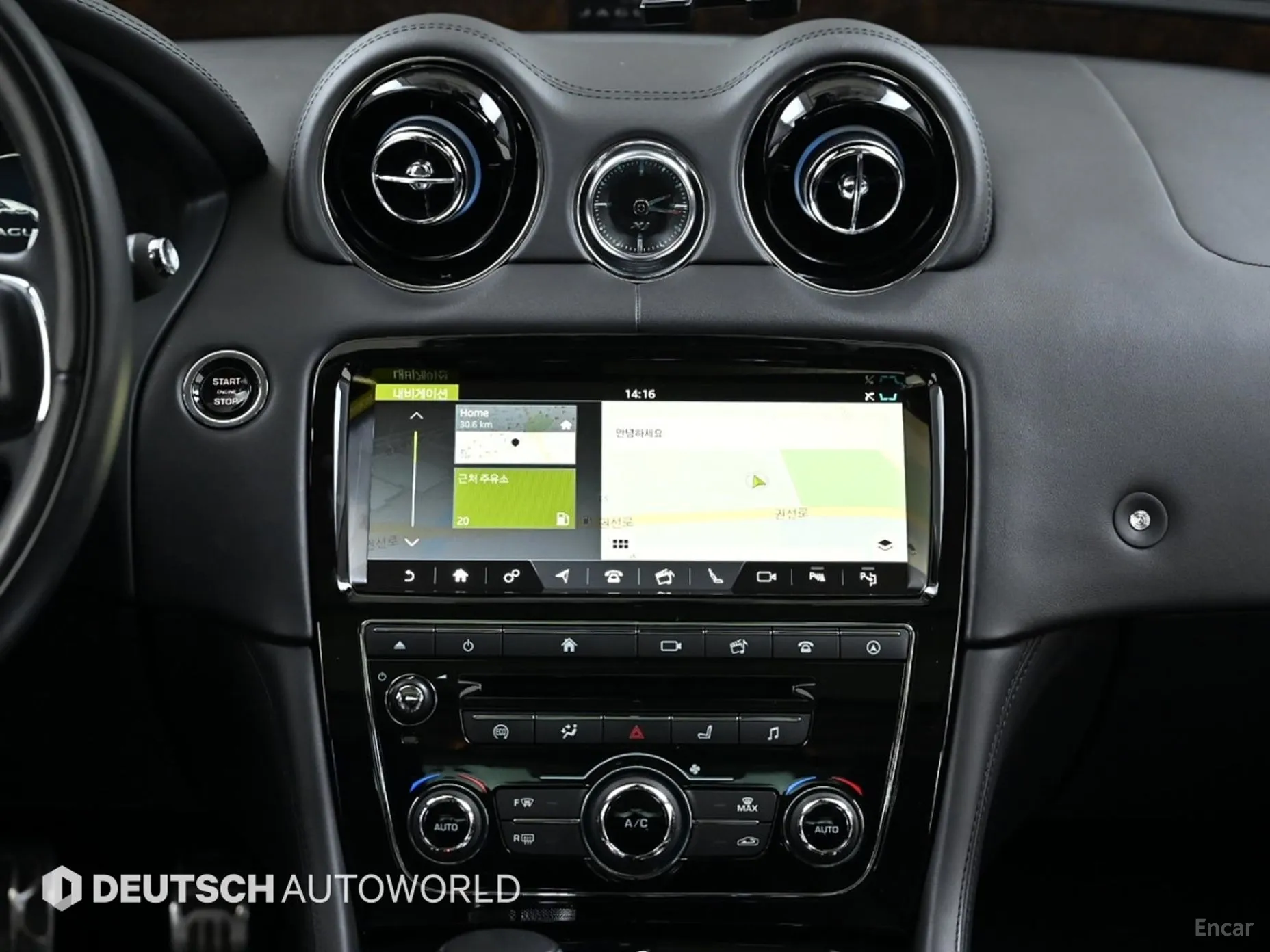 Jaguar All New XJ превью 14