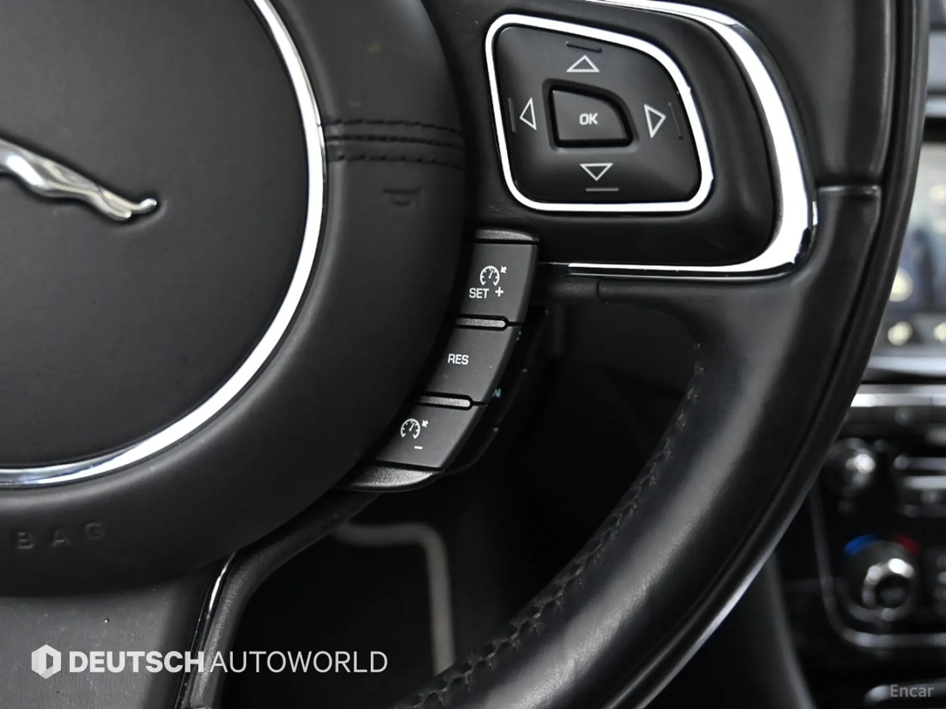 Jaguar All New XJ превью 18