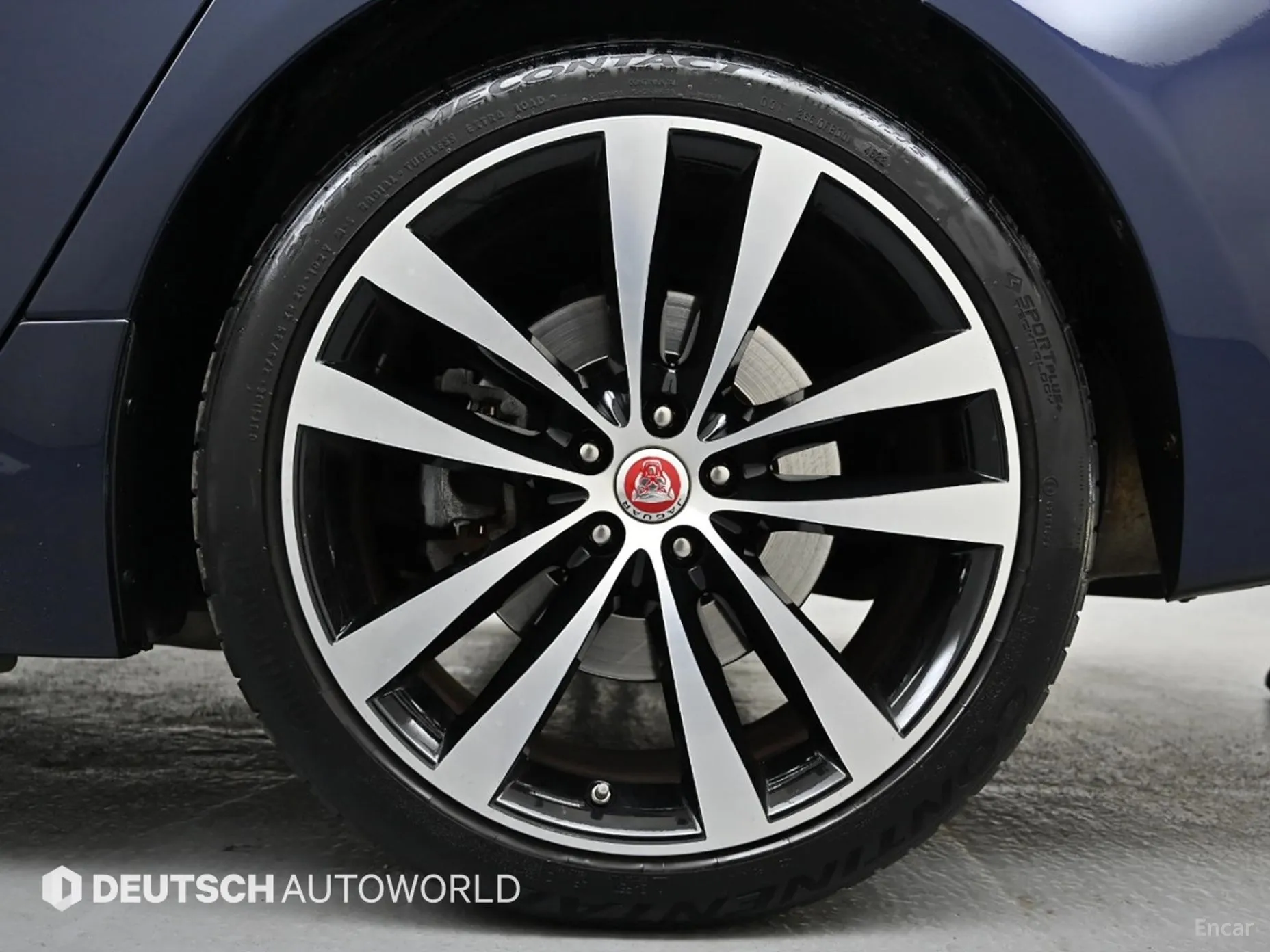 Jaguar All New XJ превью 5
