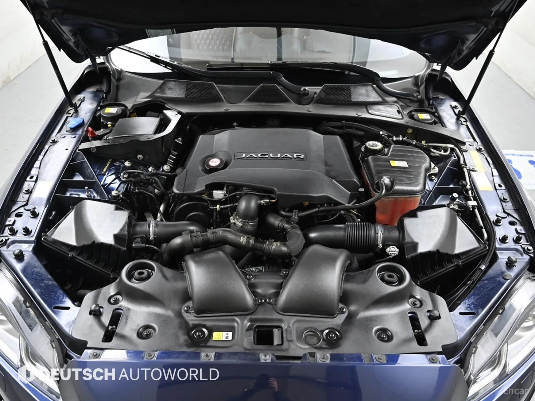 Jaguar All New XJ превью 6