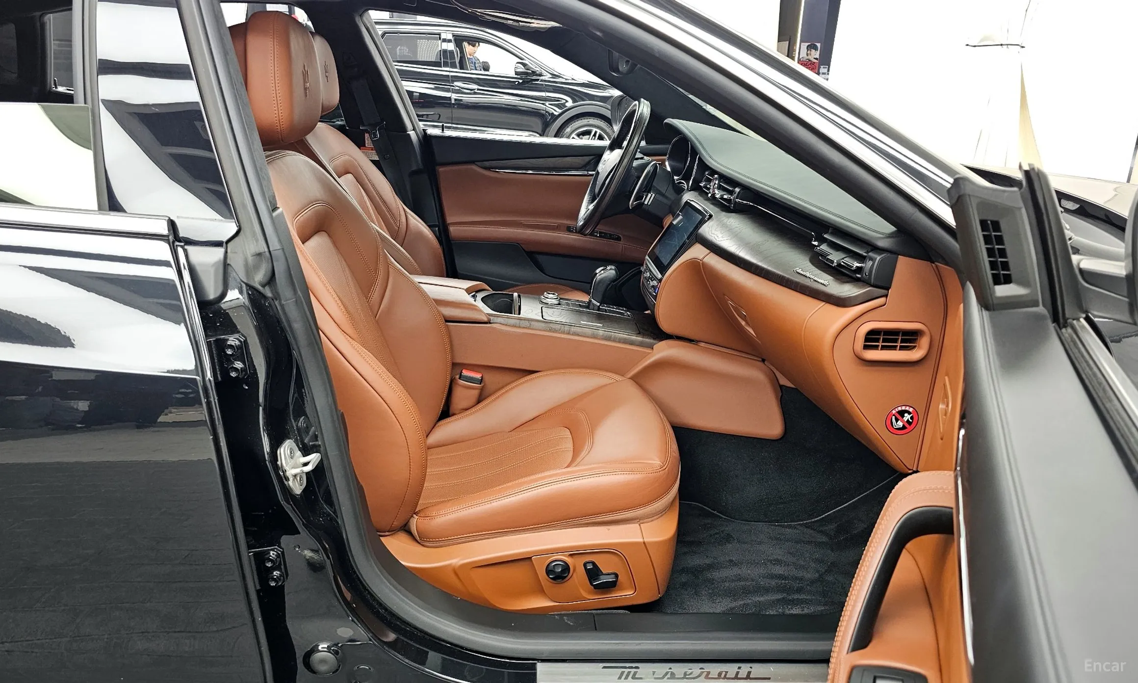 Maserati Quattroporte превью 11