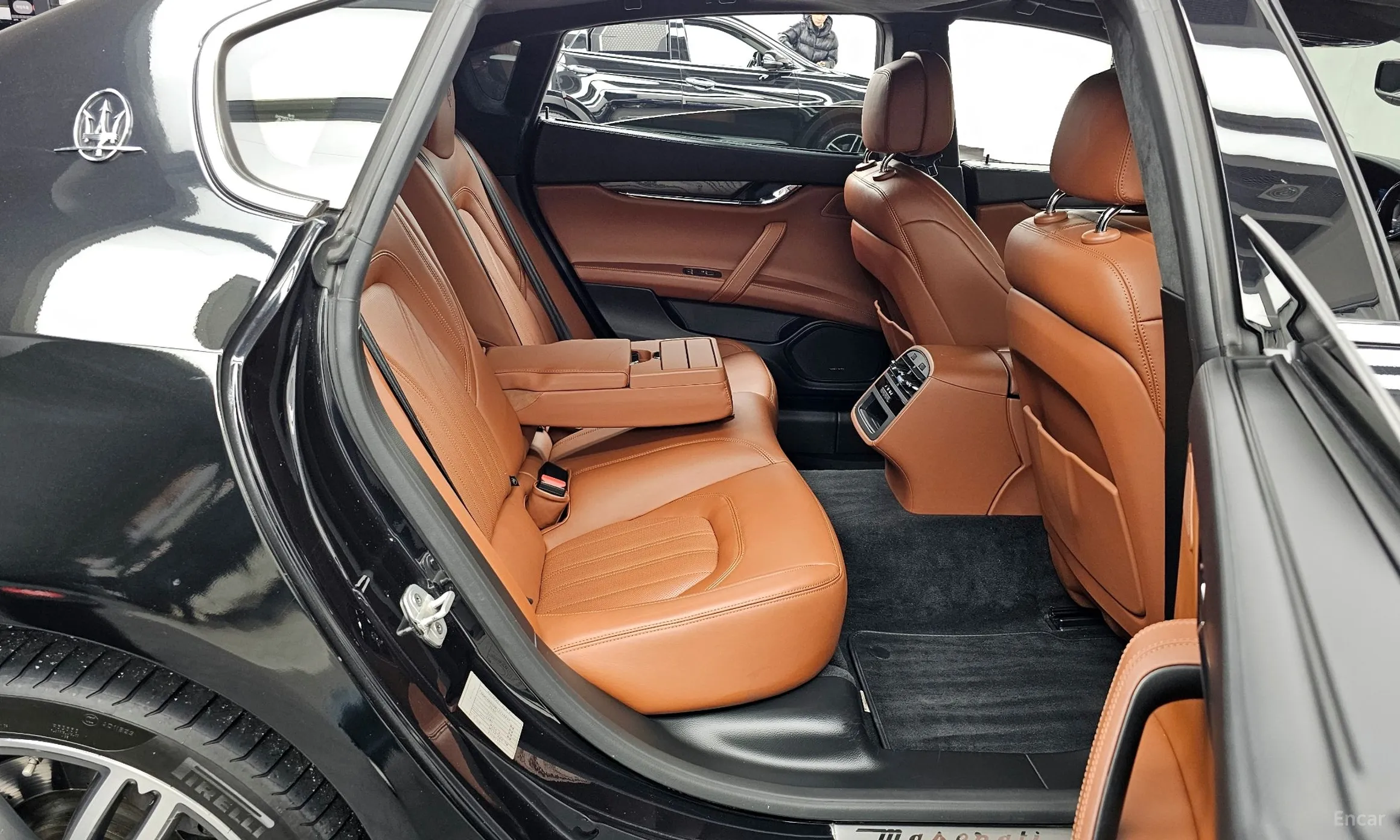 Maserati Quattroporte превью 12