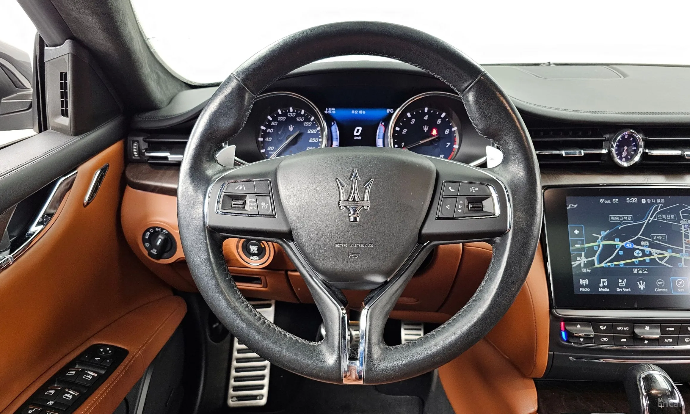 Maserati Quattroporte превью 13