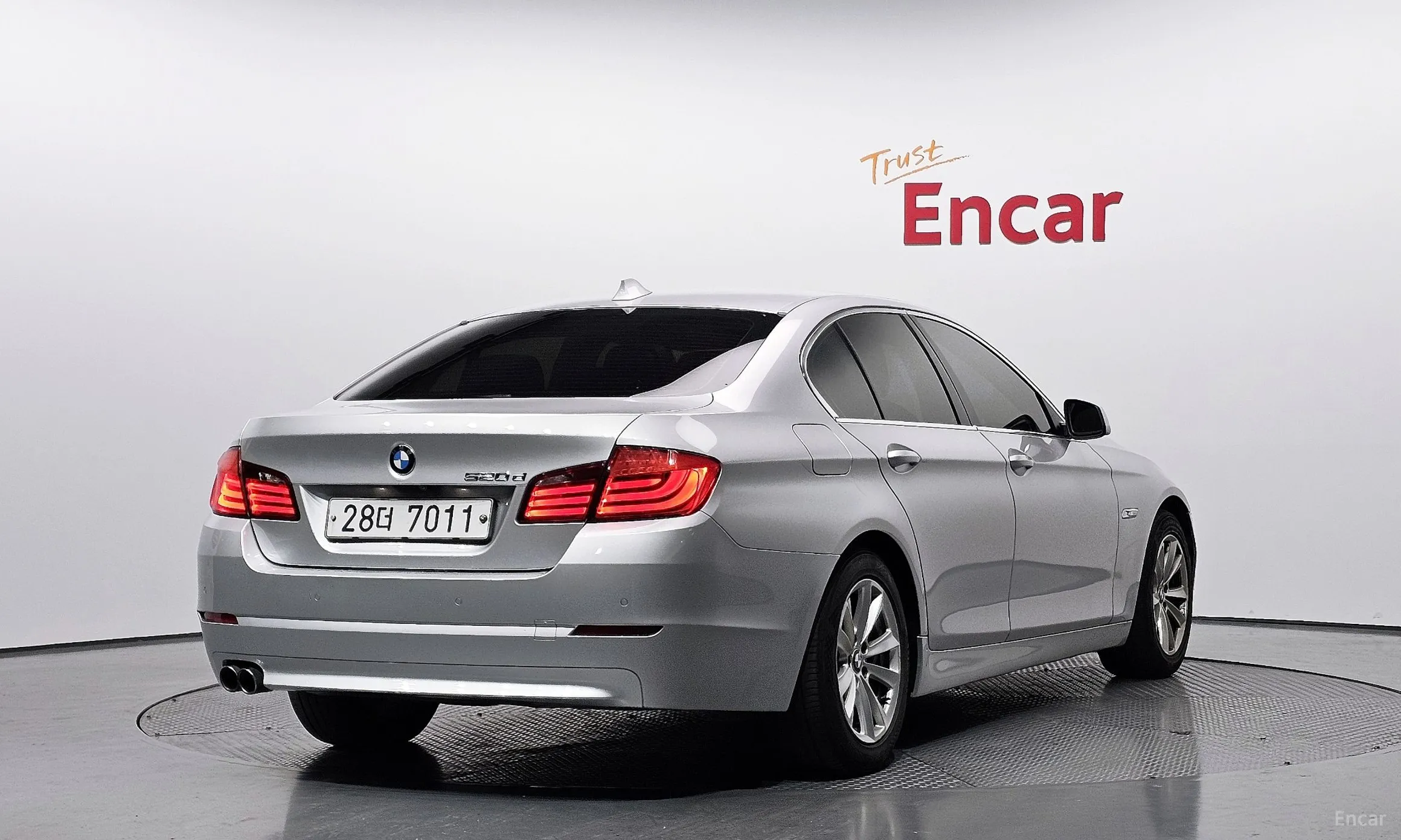 BMW 5 Series (F10)