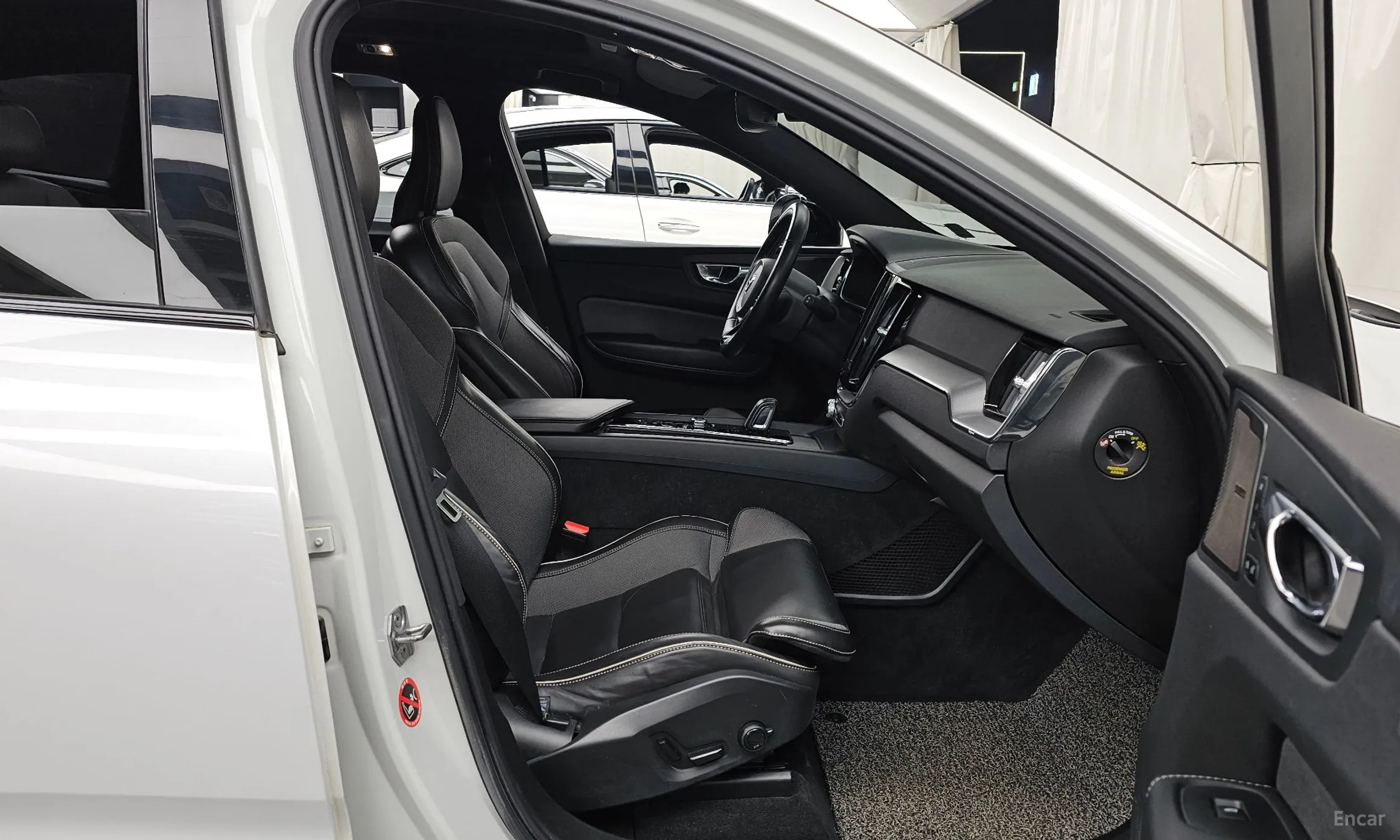 Volvo XC60 Gen 2 превью 11