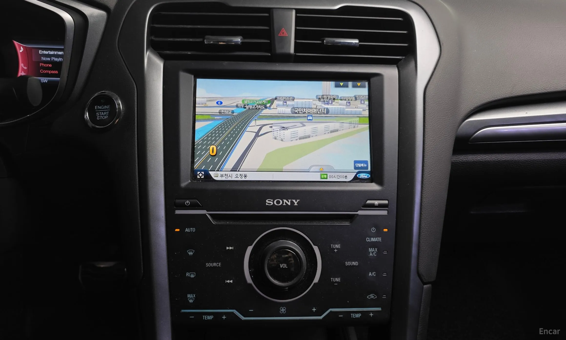 Ford Fusion превью 14