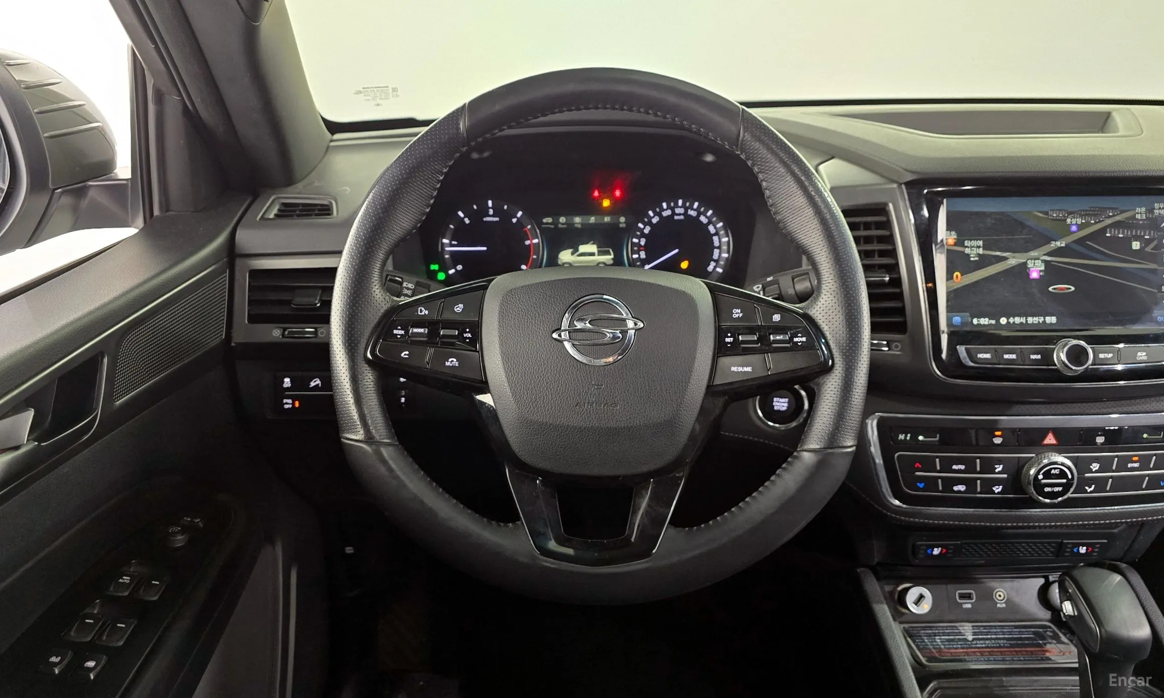 KG Mobility (SsangYong) Rexton Sports Khan превью 13