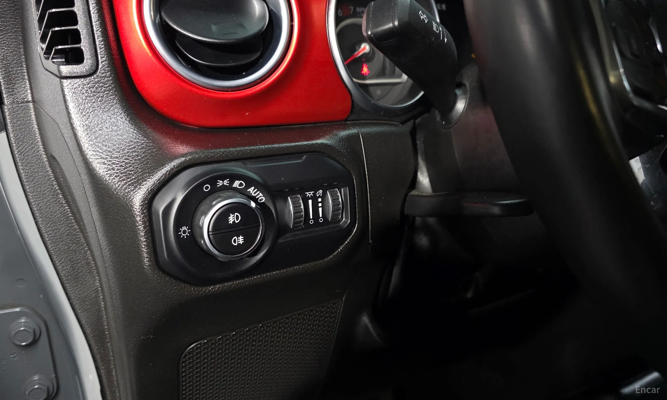 Jeep Wrangler (JL) превью 18