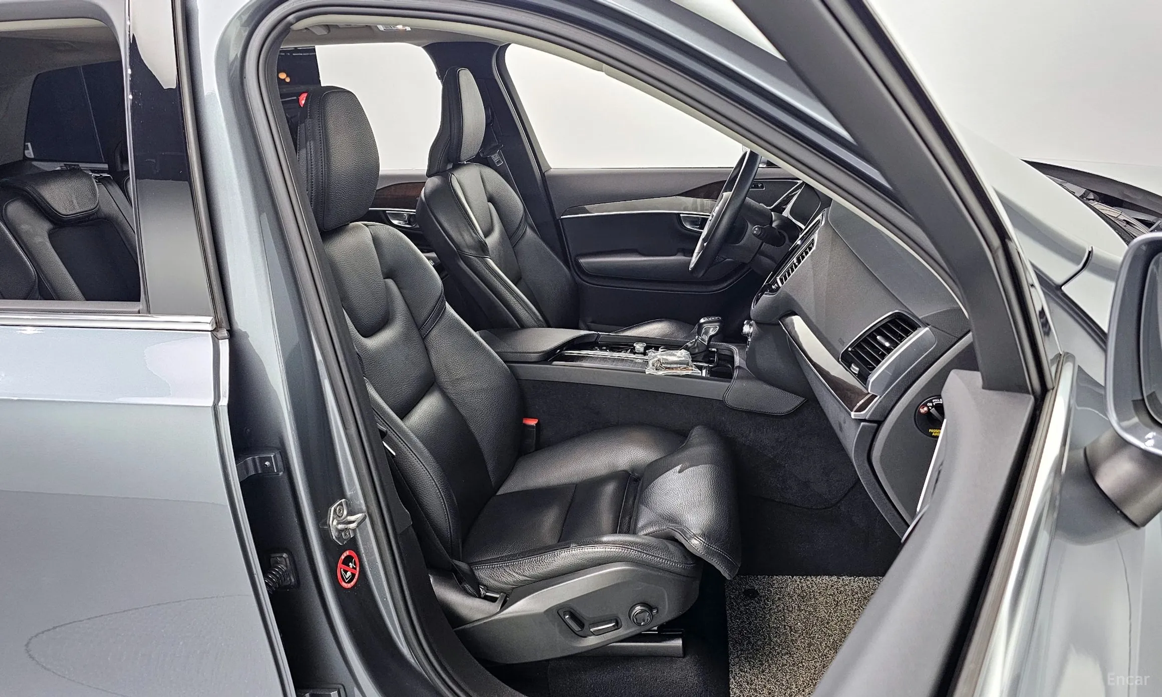 Volvo XC90 Gen 2 превью 12