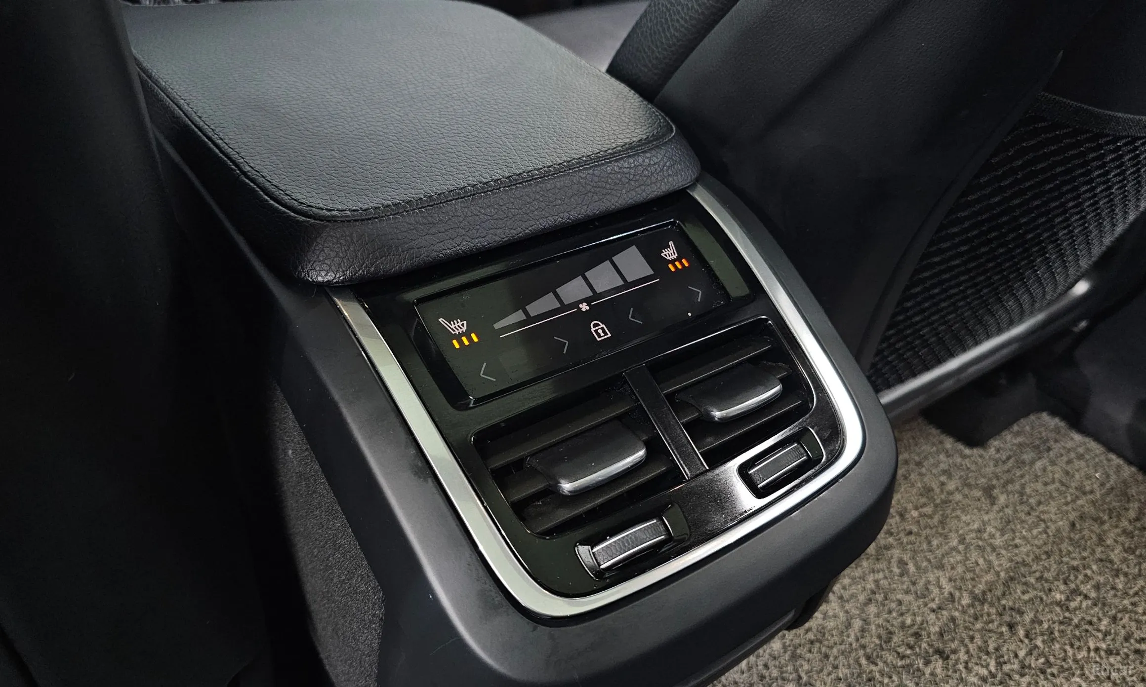 Volvo XC90 Gen 2 превью 19