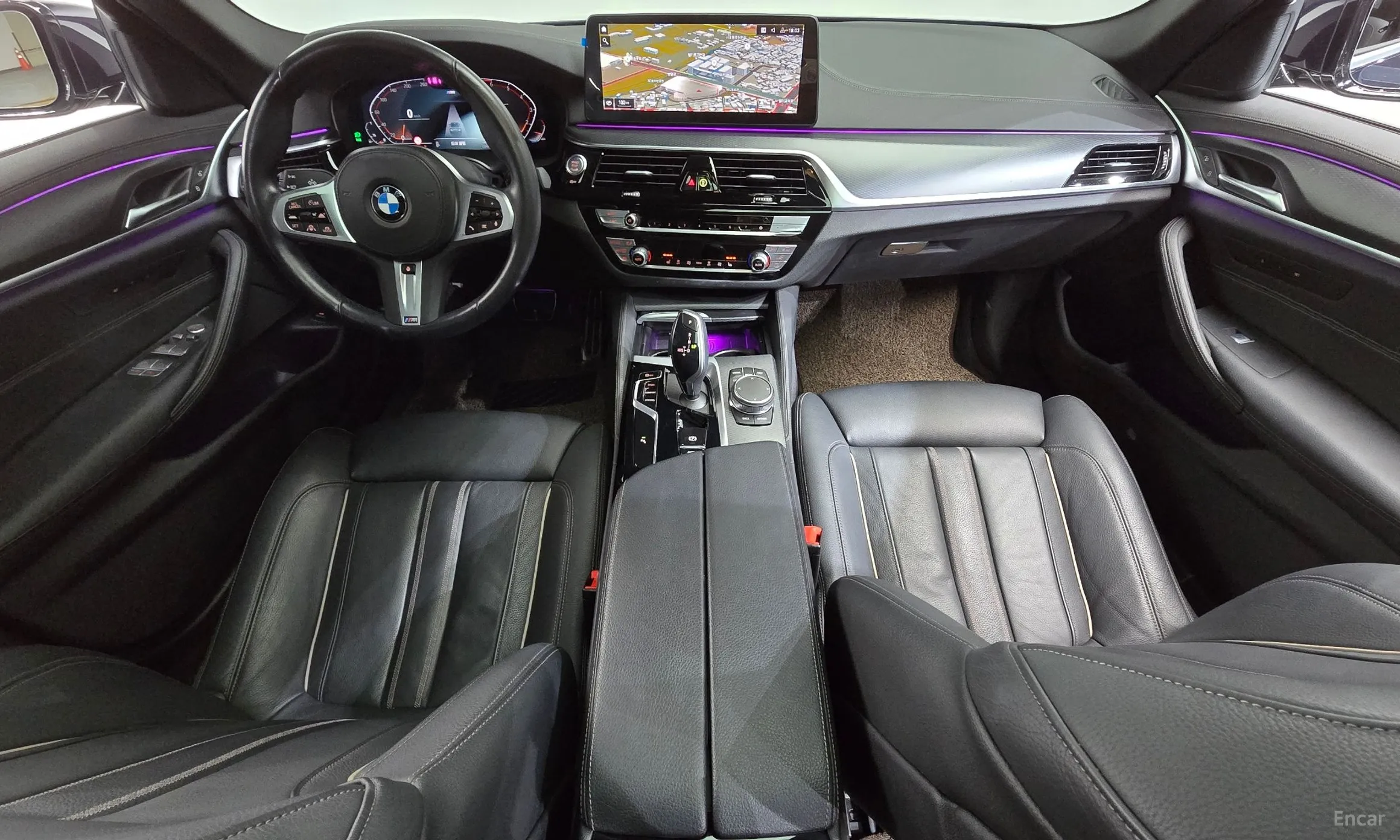 BMW 5 Series (G30) превью 7