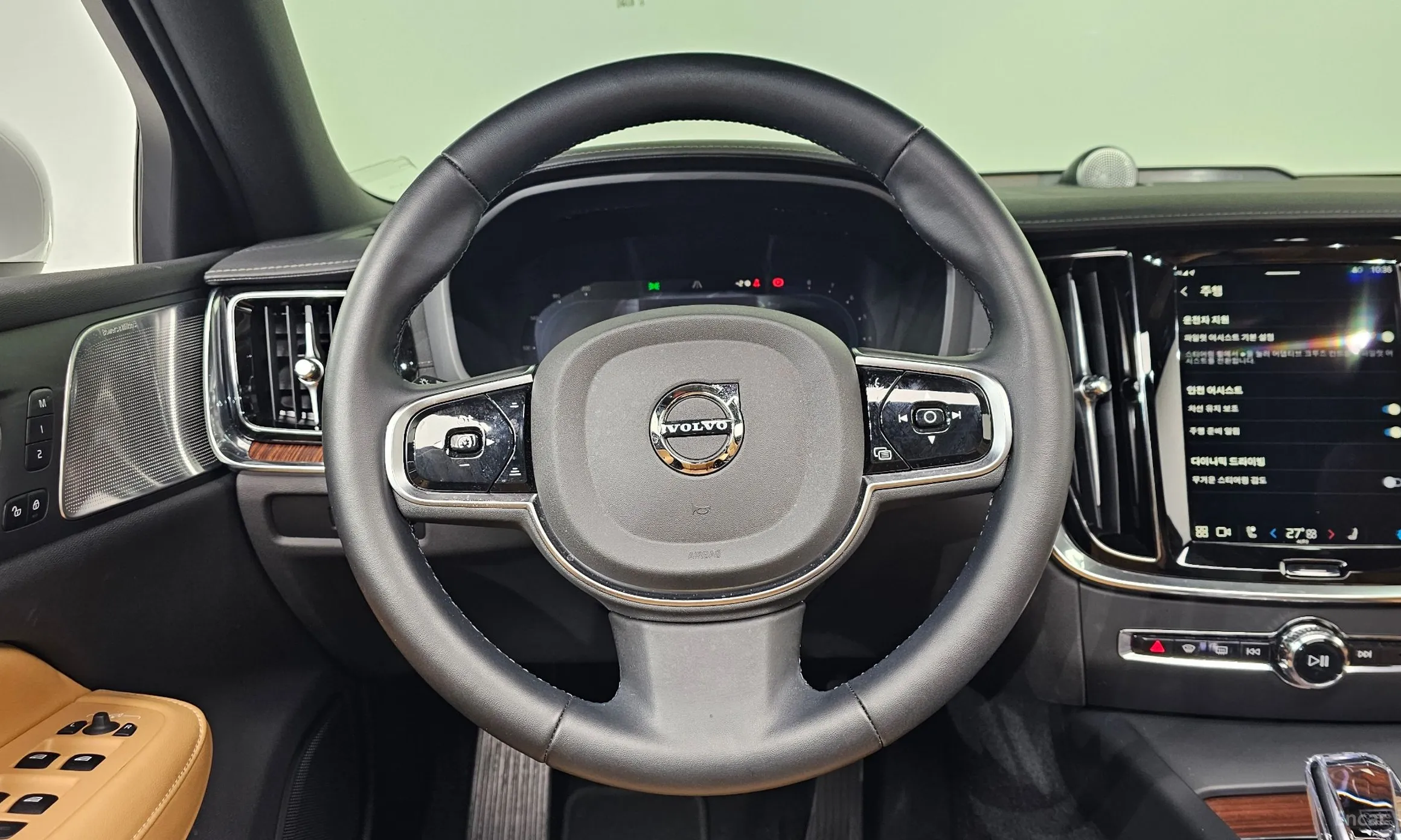Volvo S60 3rd Generation превью 14