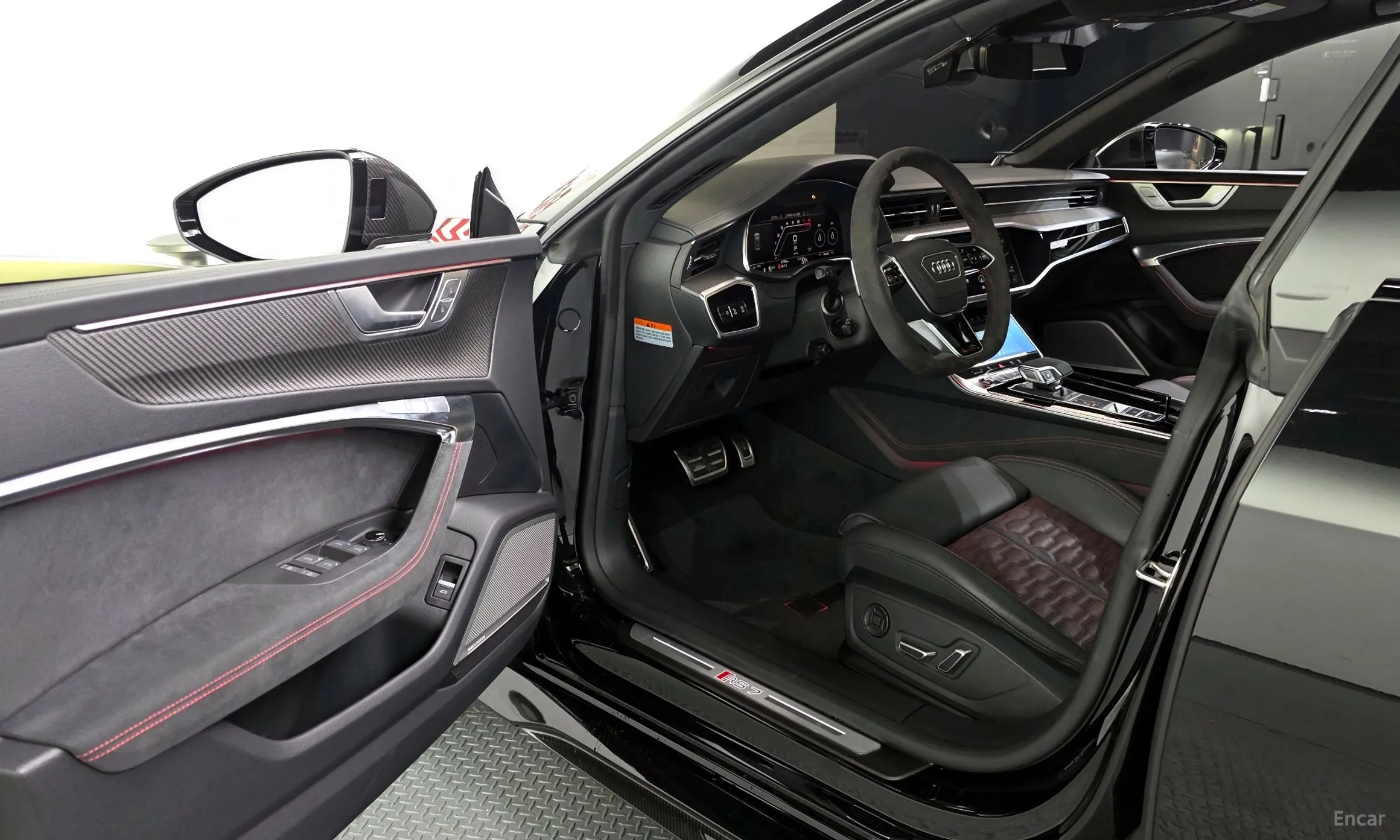 Audi RS7 (4K) превью 10