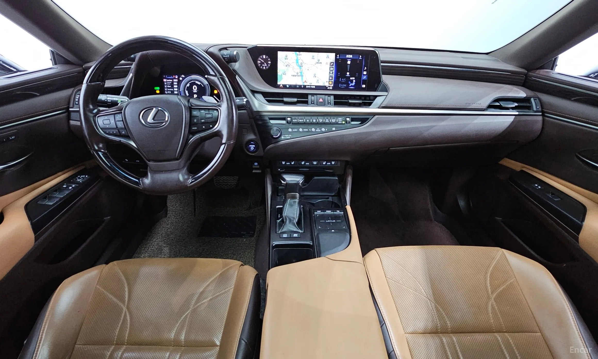 Lexus ES300h 7th Generation превью 7