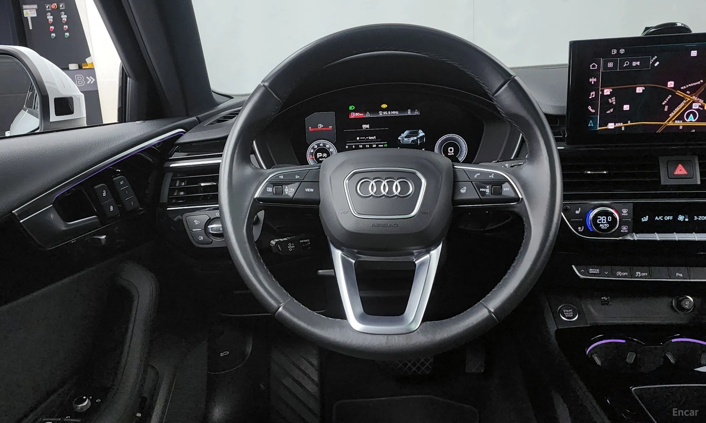 Audi A4 (B9) превью 13