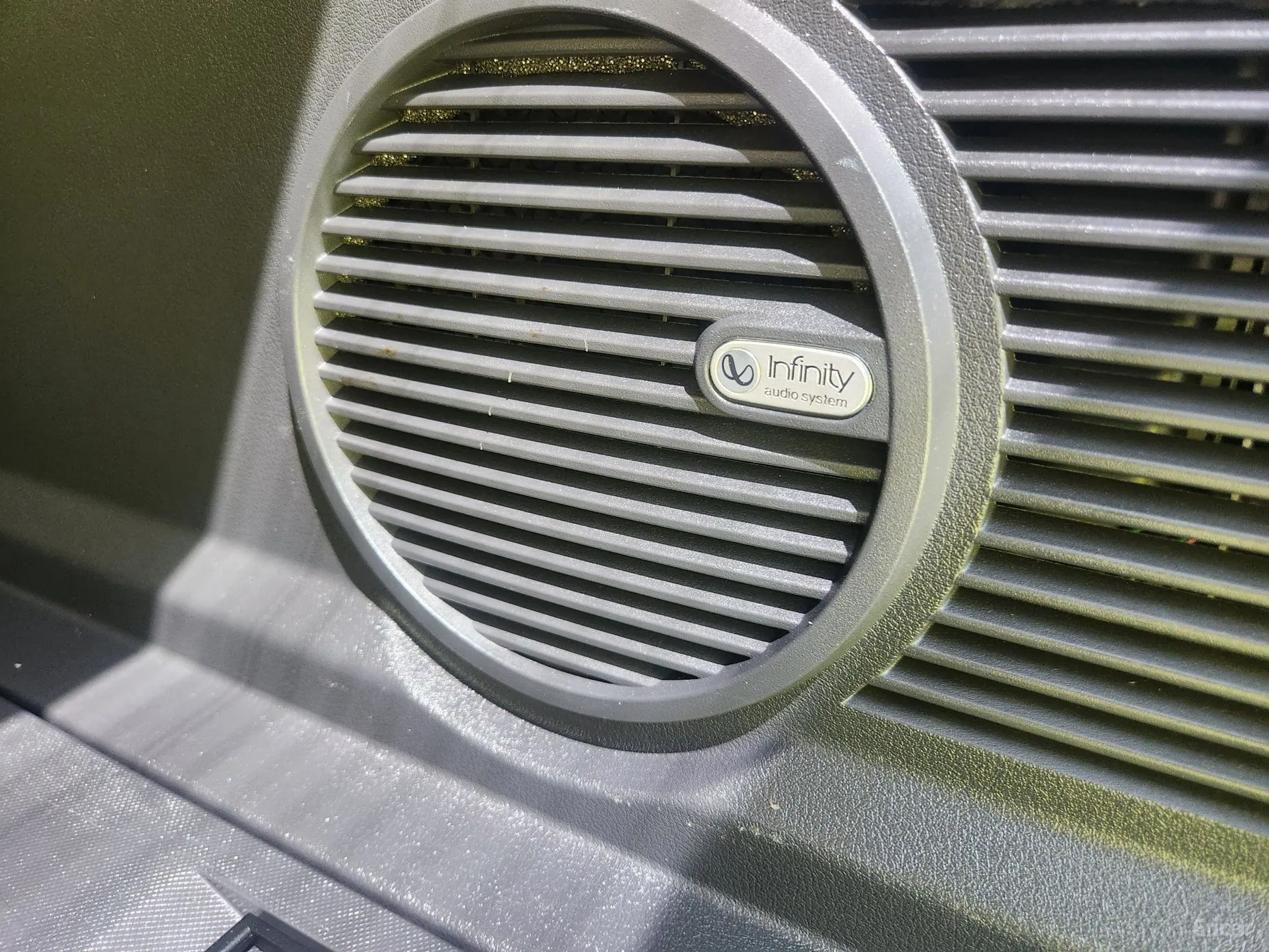 Dodge Nitro превью 8