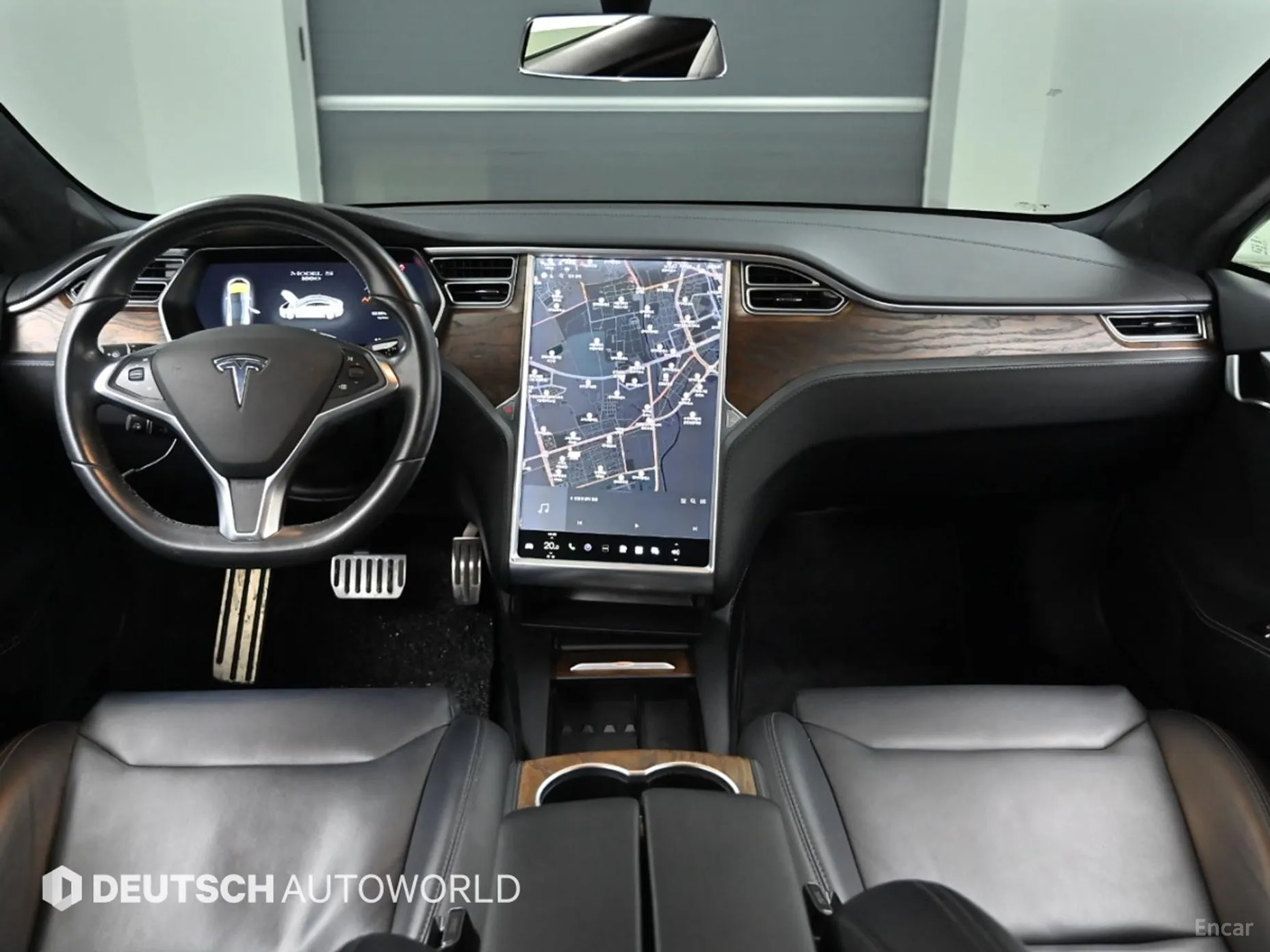 Tesla Model S превью 7