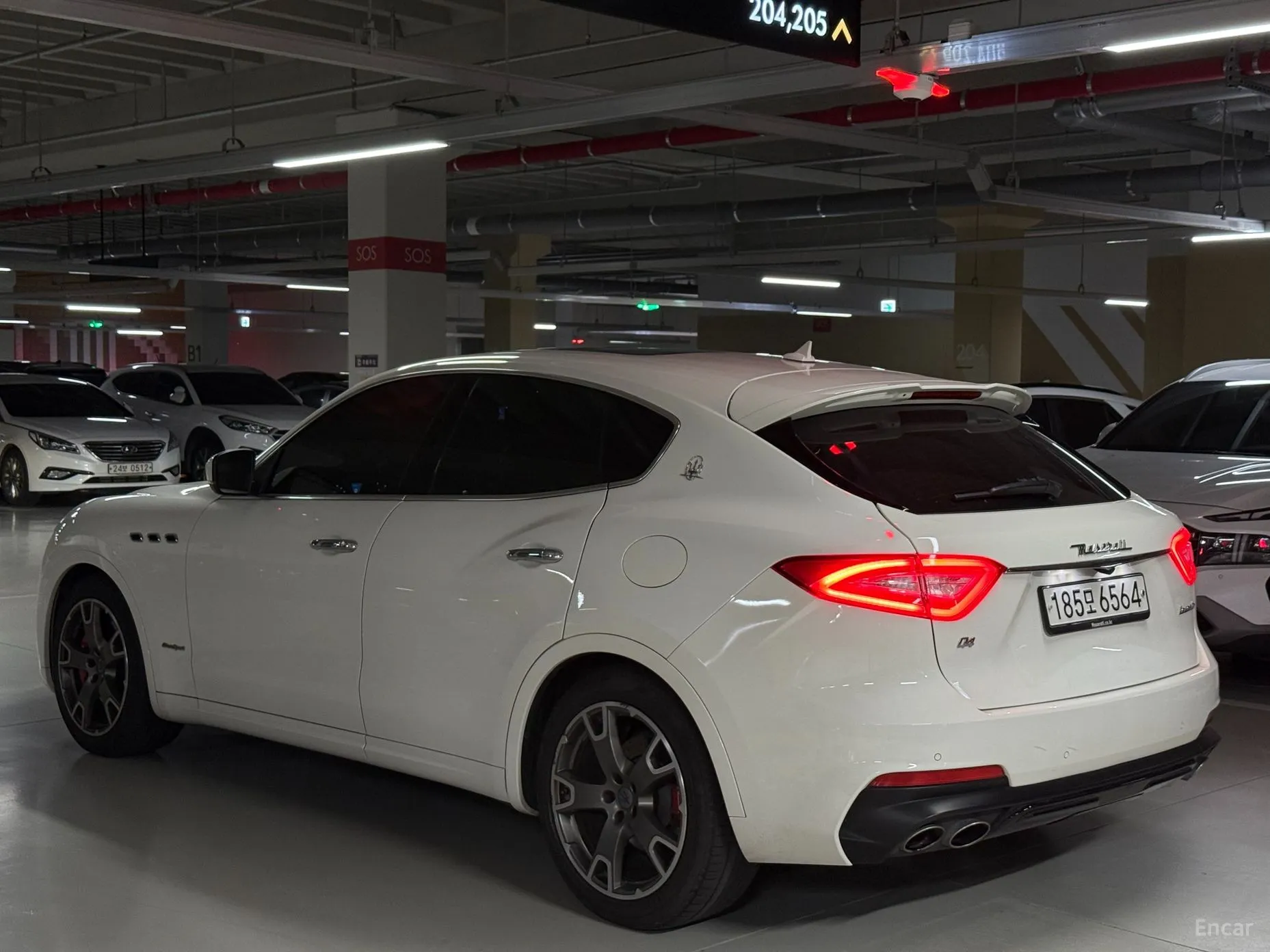 Maserati Levante превью 3
