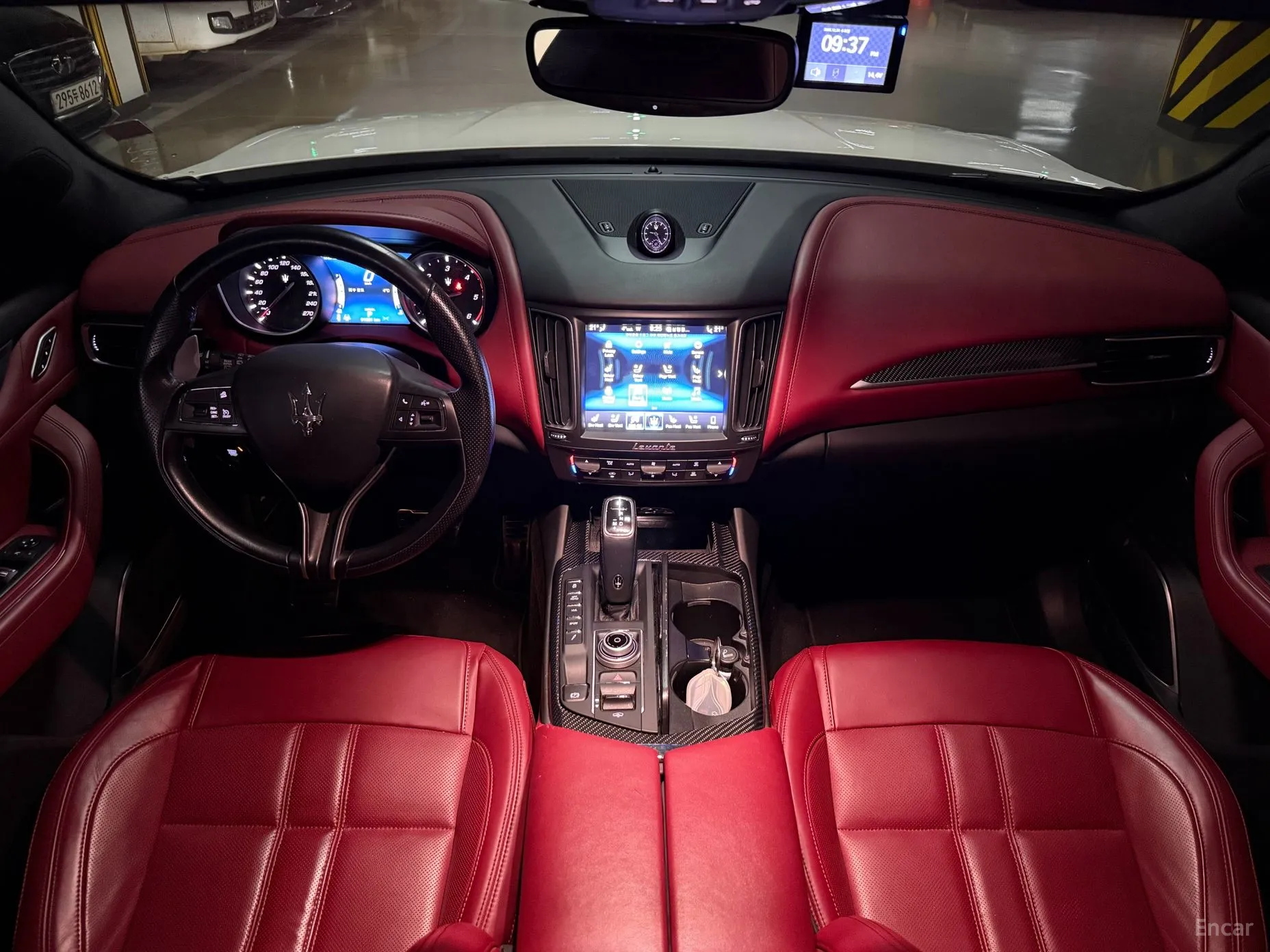 Maserati Levante превью 5