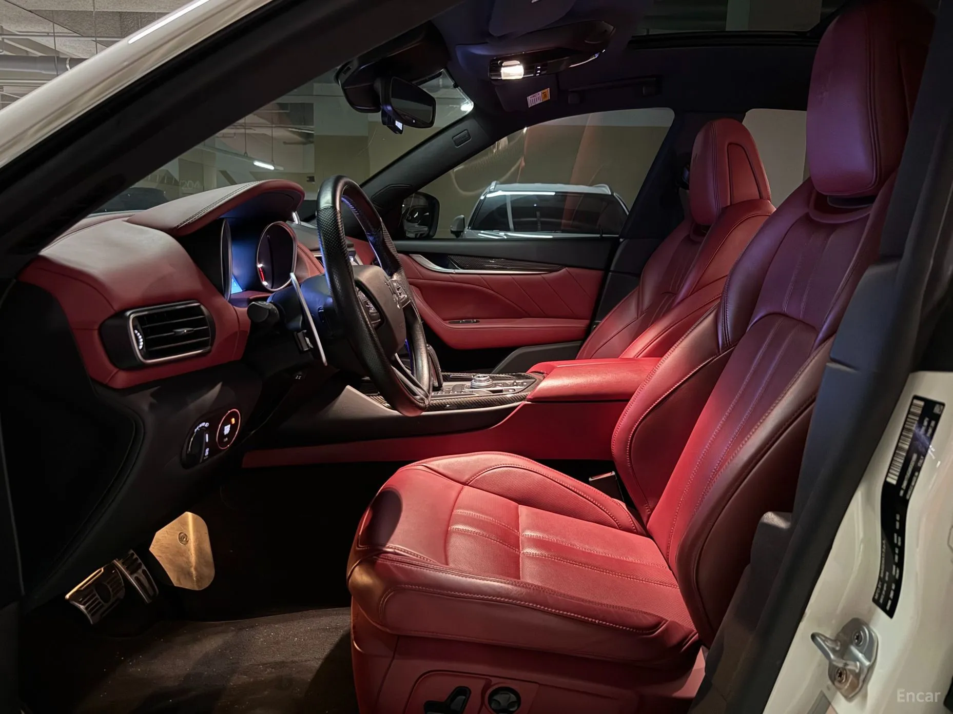 Maserati Levante превью 8