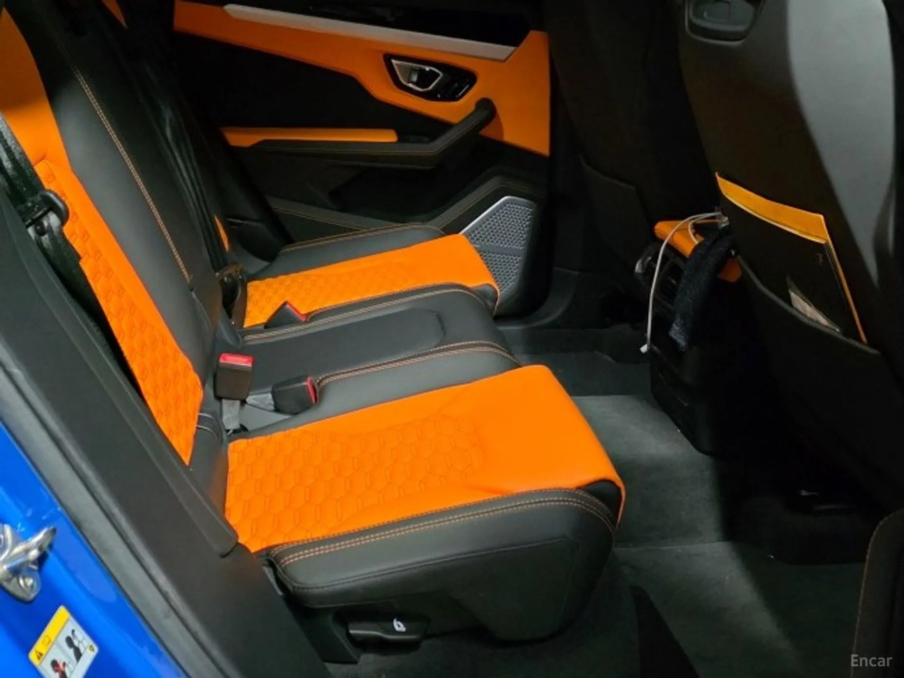 Lamborghini Urus превью 4