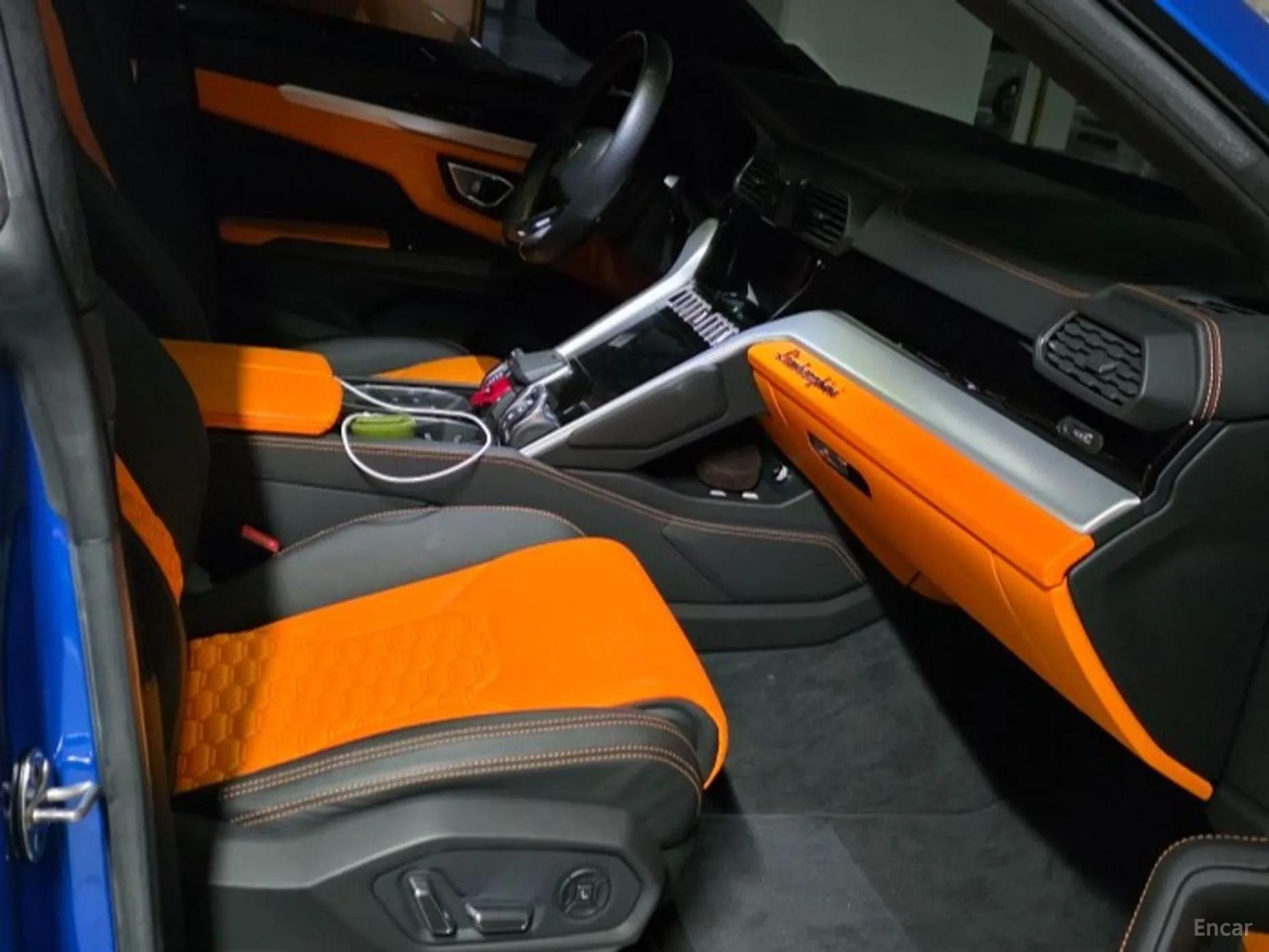 Lamborghini Urus превью 5