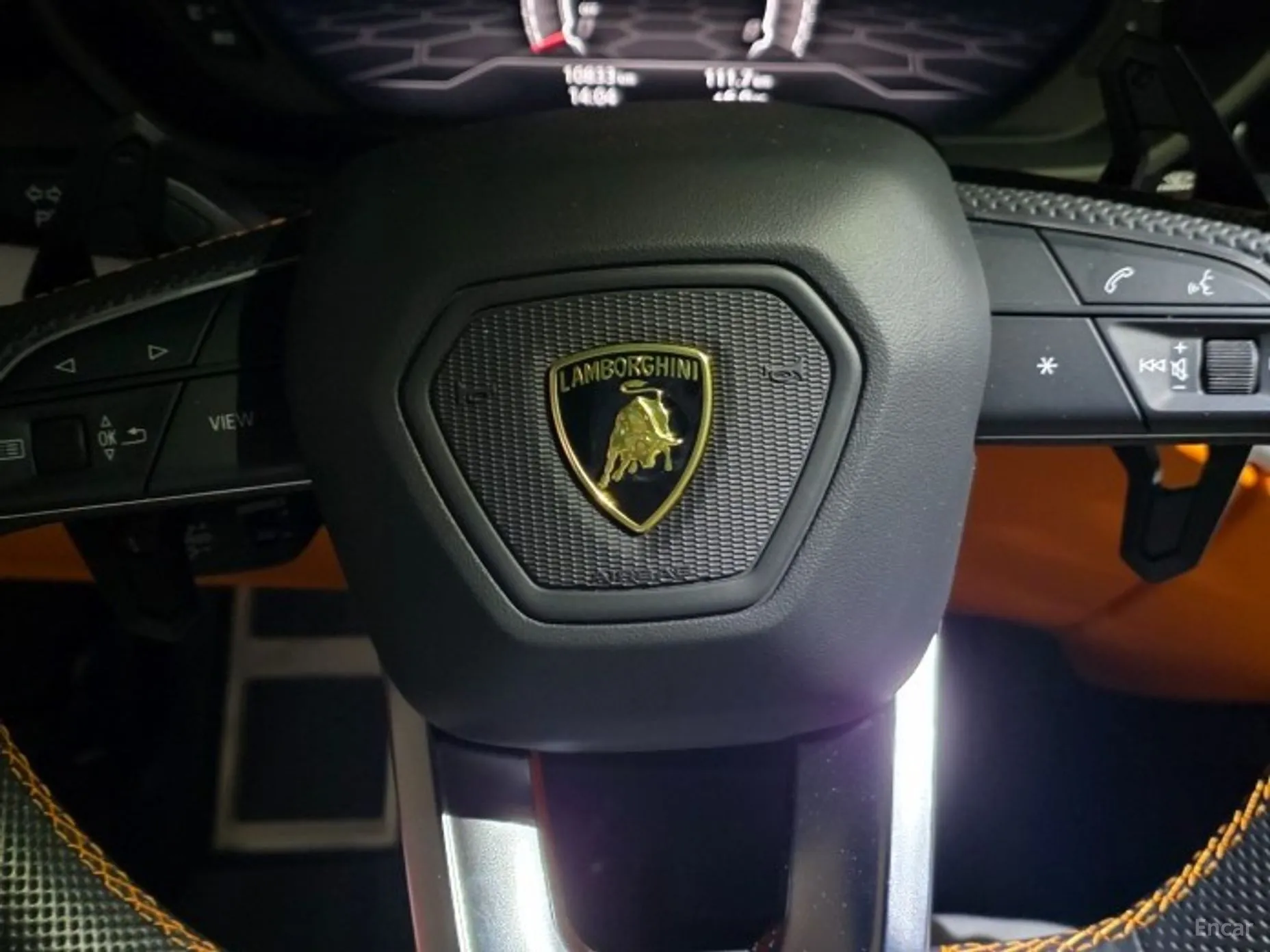Lamborghini Urus превью 6
