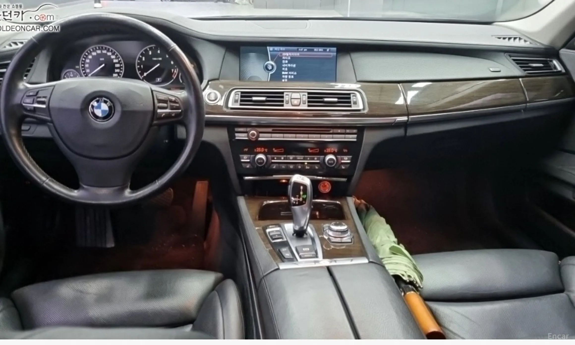 BMW 7 Series (F01) превью 7