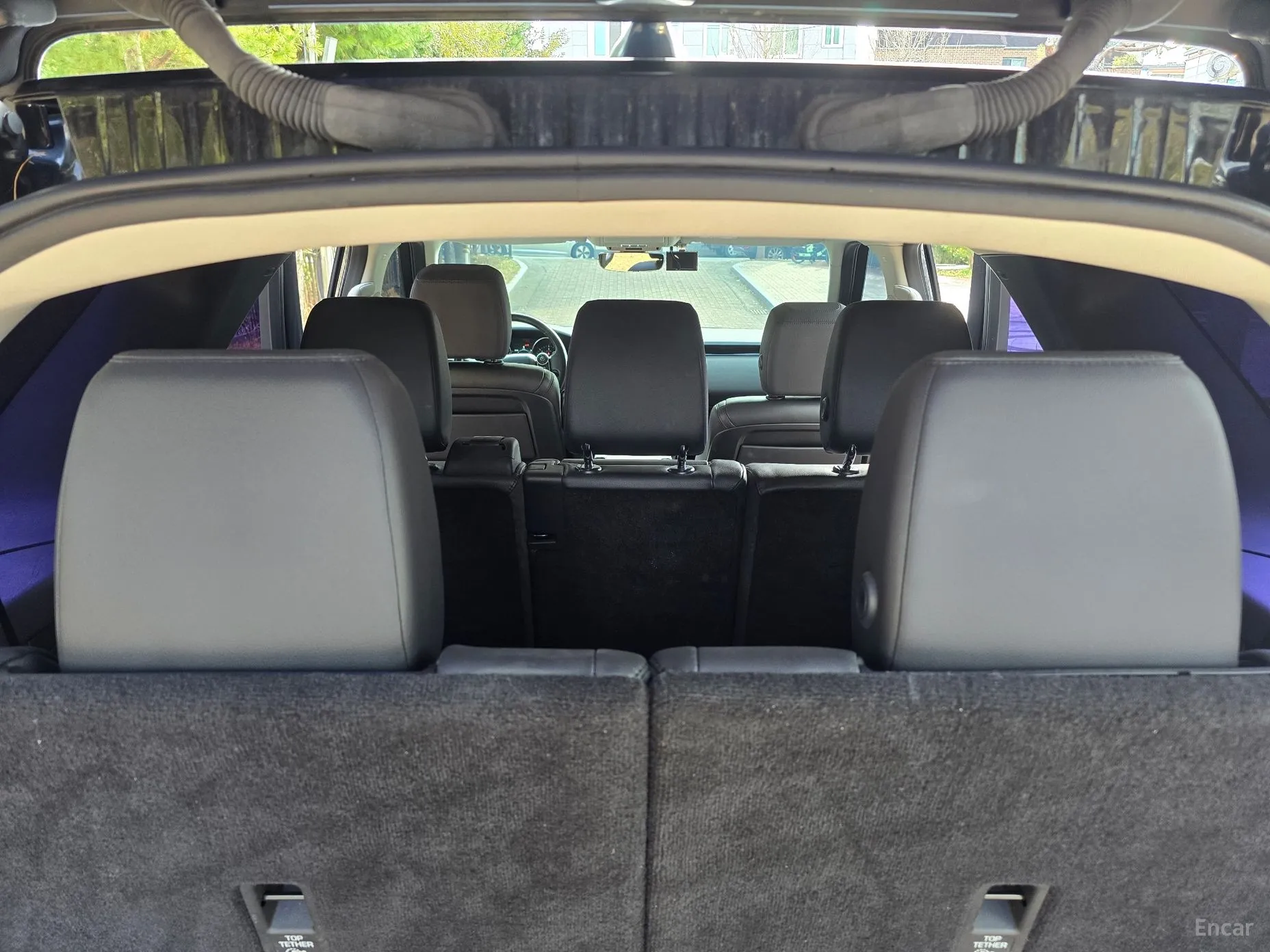 Land Rover Discovery 5 превью 17