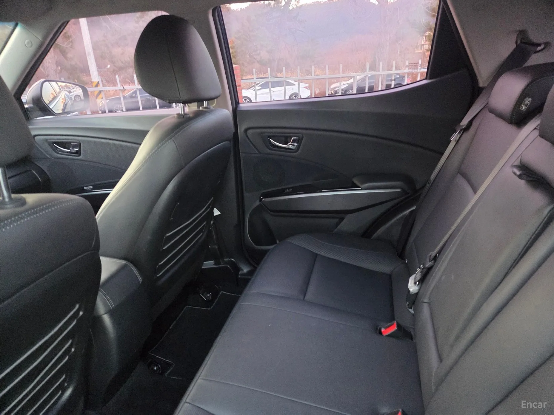 KG Mobility (SsangYong) Berry New Tivoli превью 6