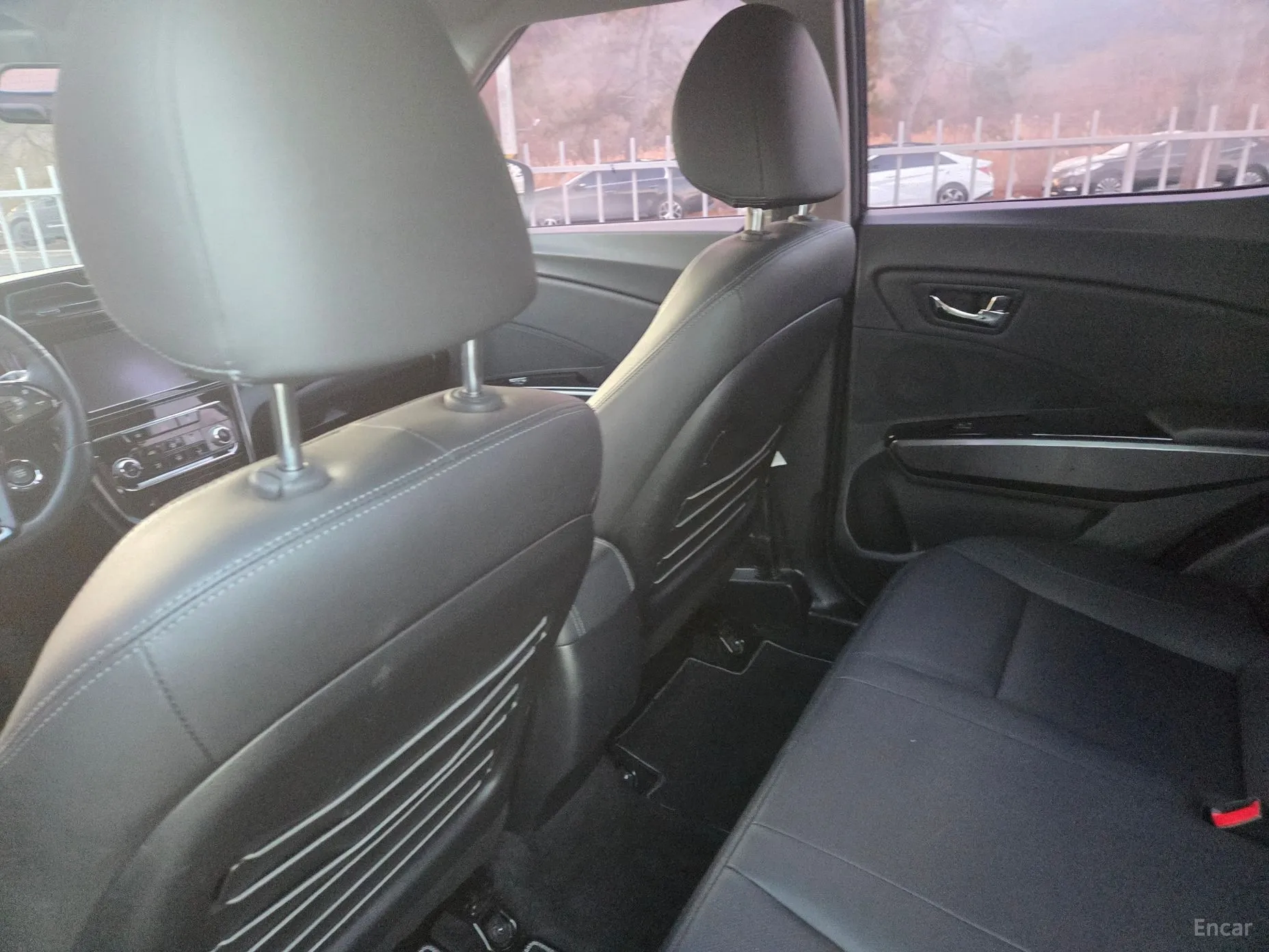 KG Mobility (SsangYong) Berry New Tivoli превью 7