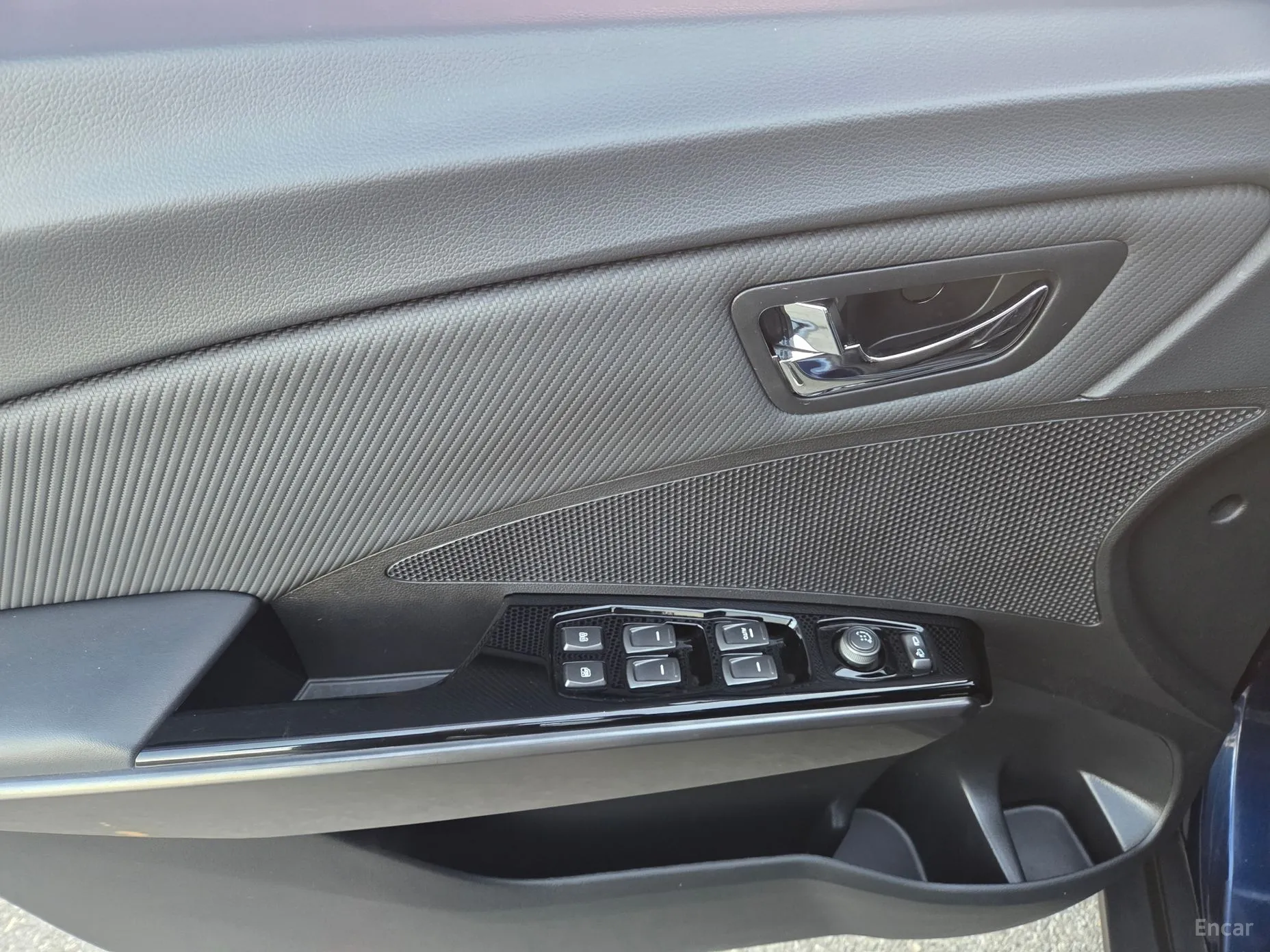 KG Mobility (SsangYong) Berry New Tivoli превью 9