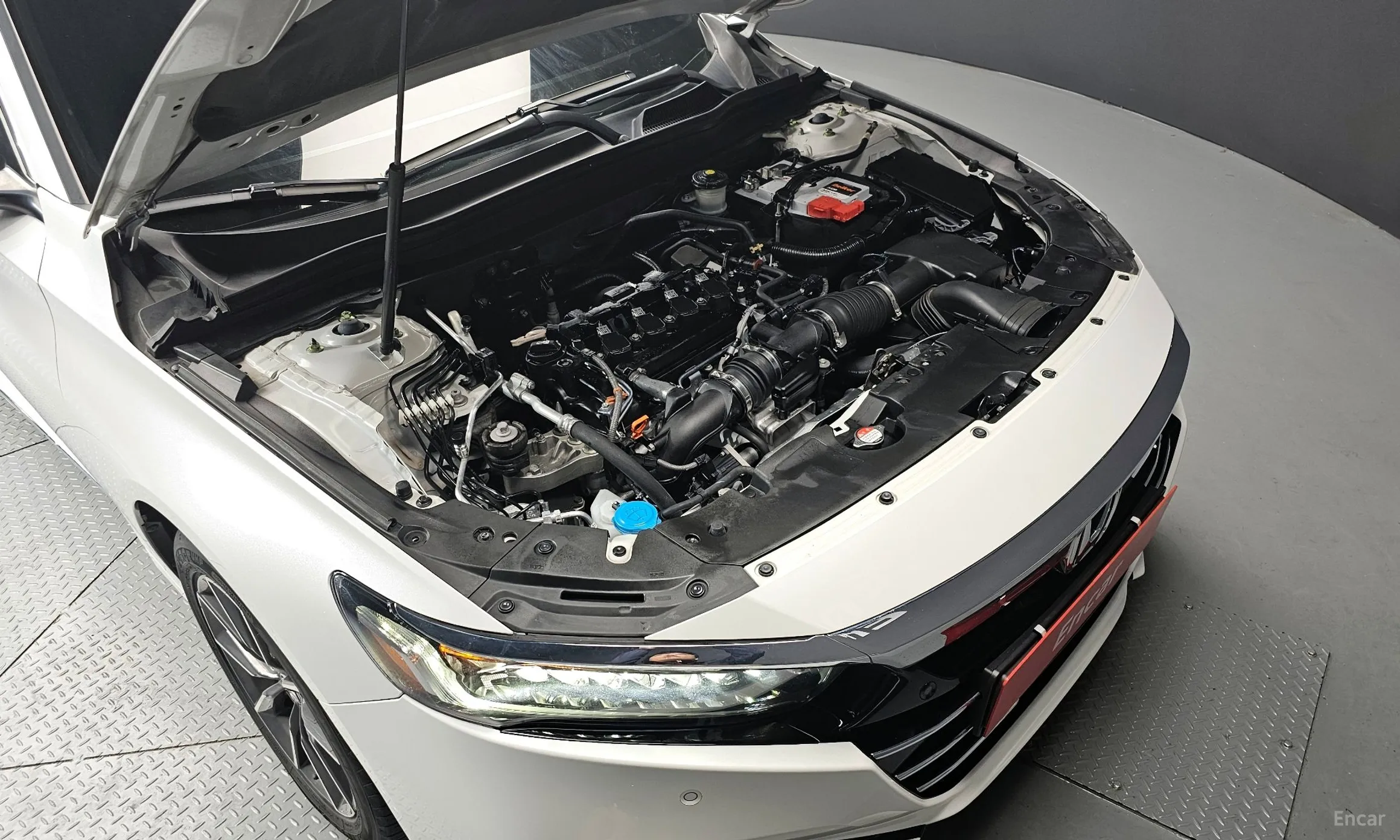 Honda Accord 10th Generation превью 6