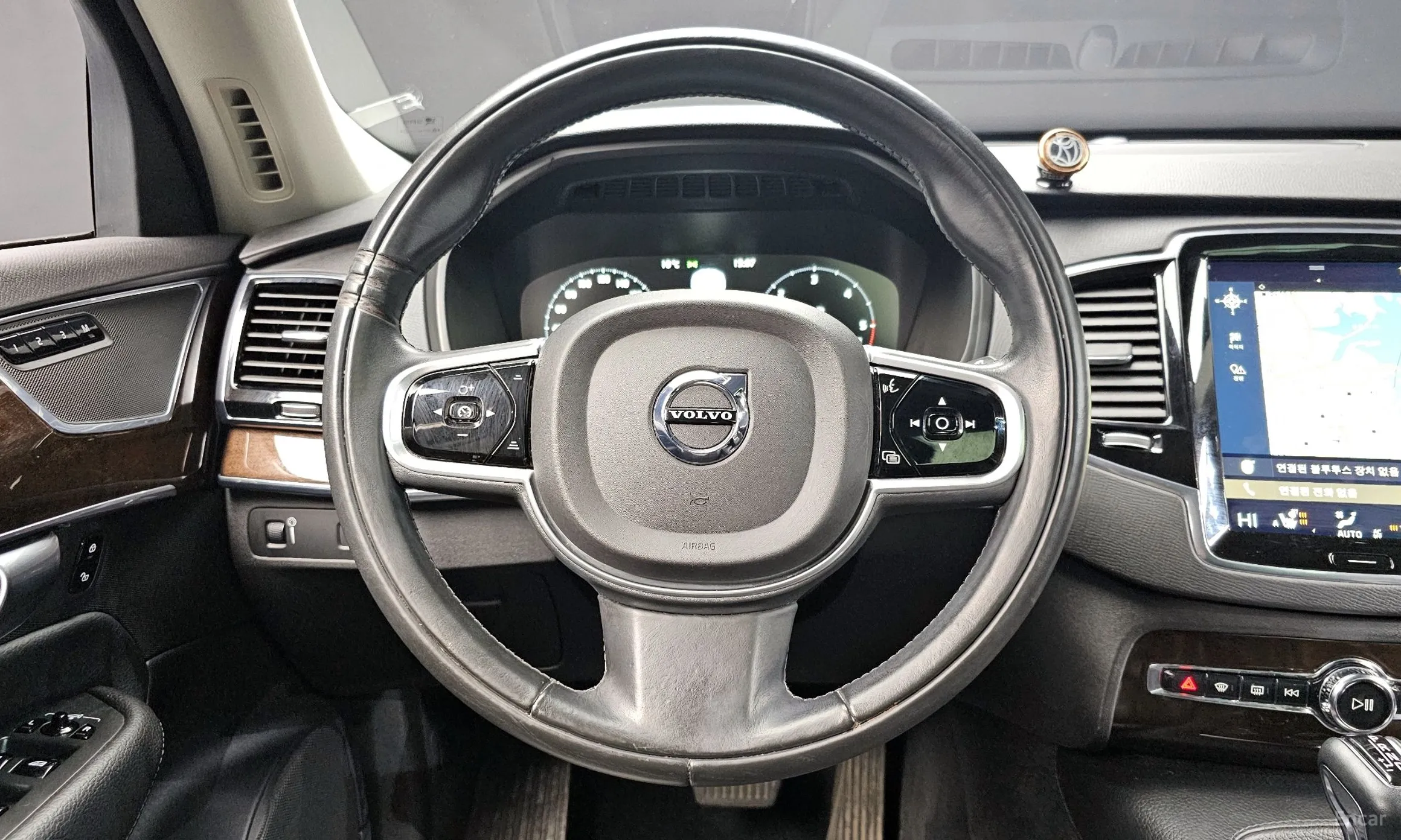 Volvo XC90 Gen 2 превью 13