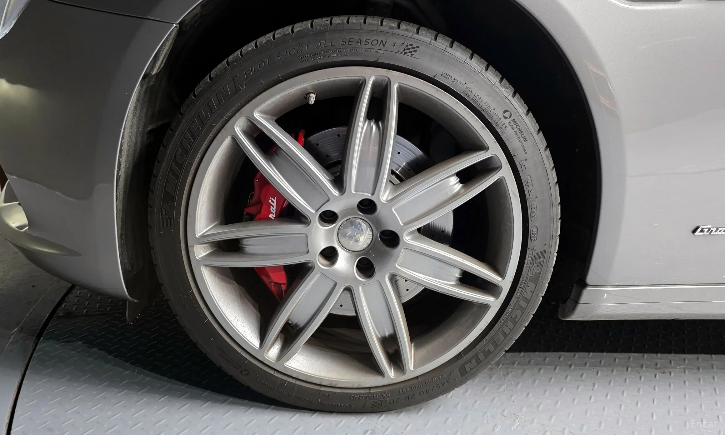 Maserati Quattroporte превью 5