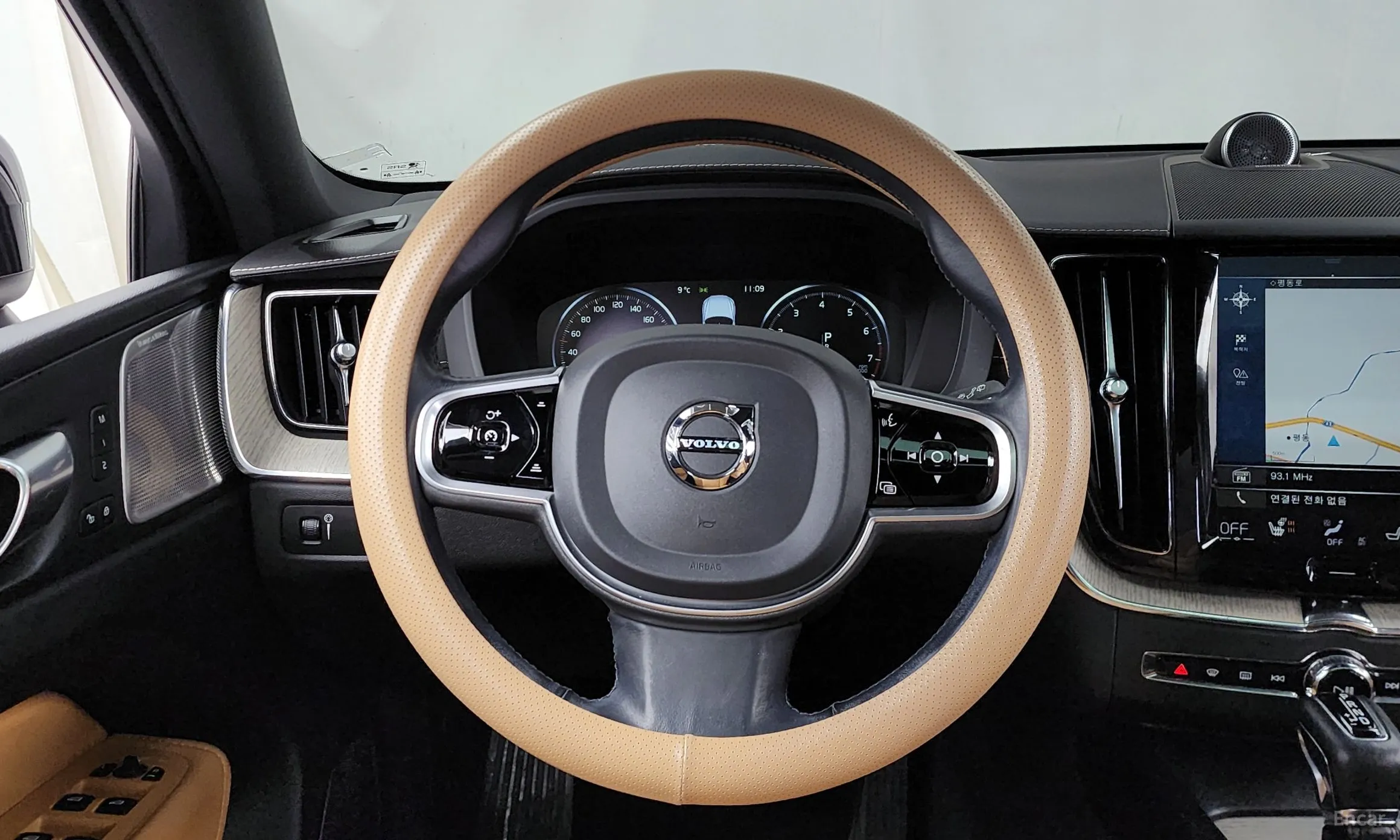Volvo XC60 Gen 2 превью 13