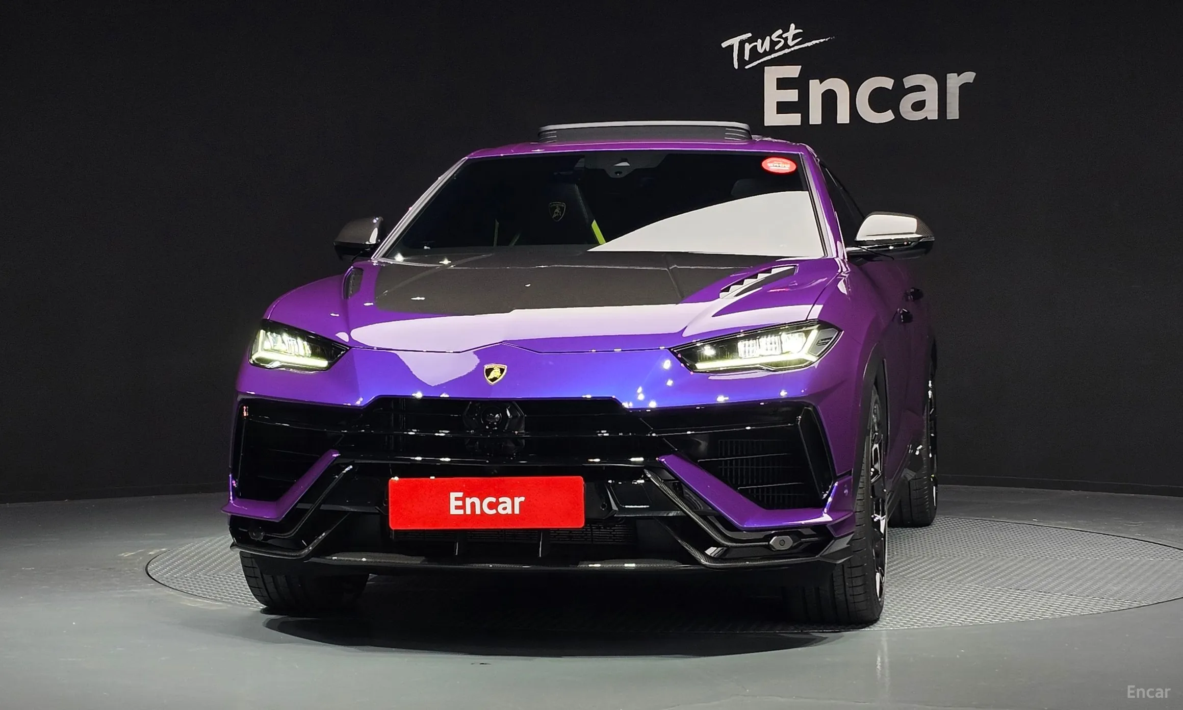 Lamborghini Urus превью 3