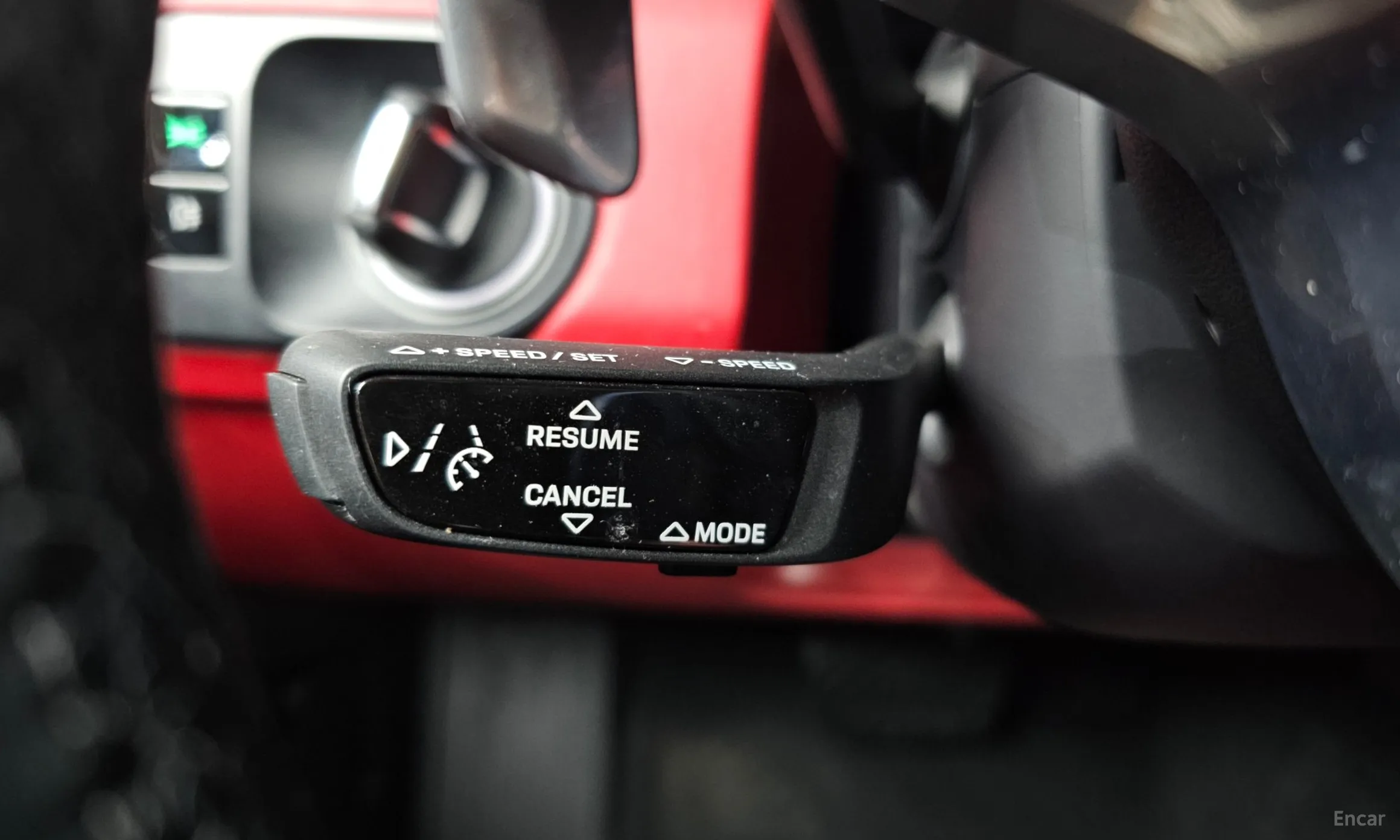 Porsche Cayenne (PO536) превью 13
