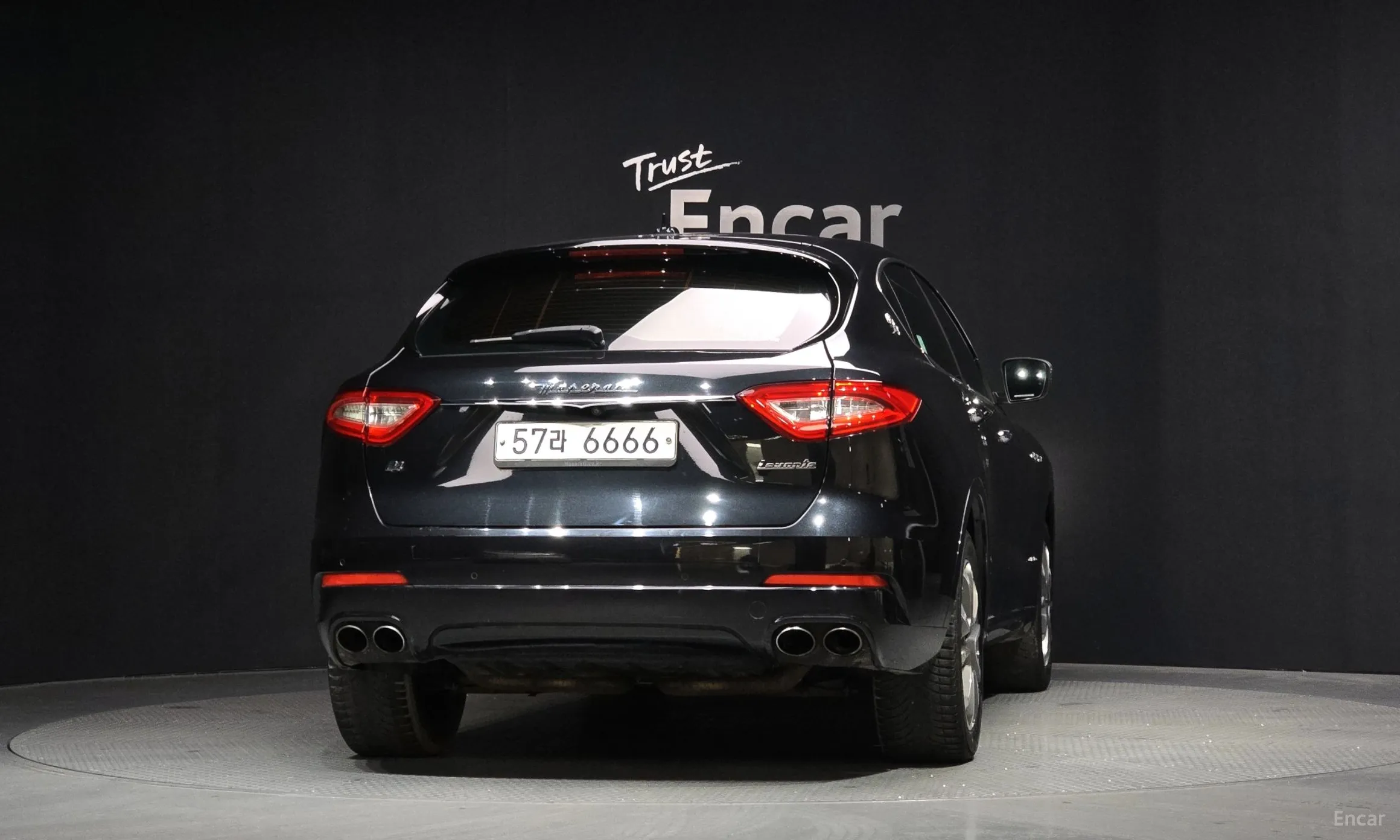 Maserati Levante превью 4