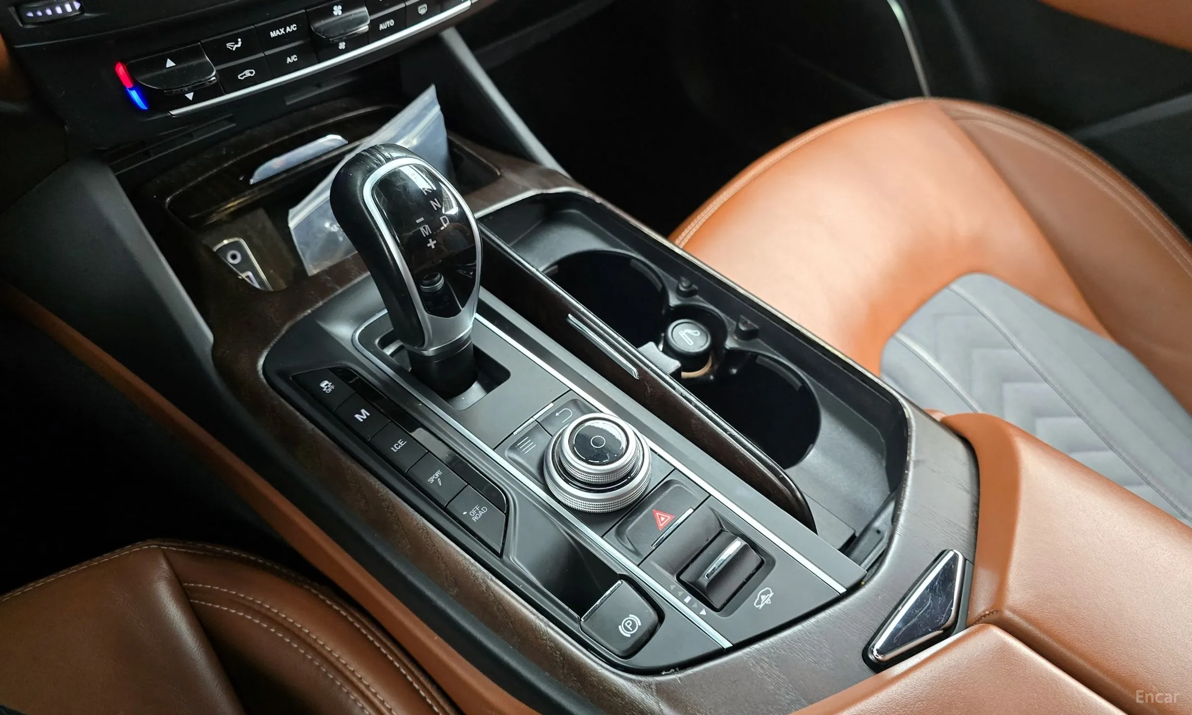 Maserati Levante превью 9