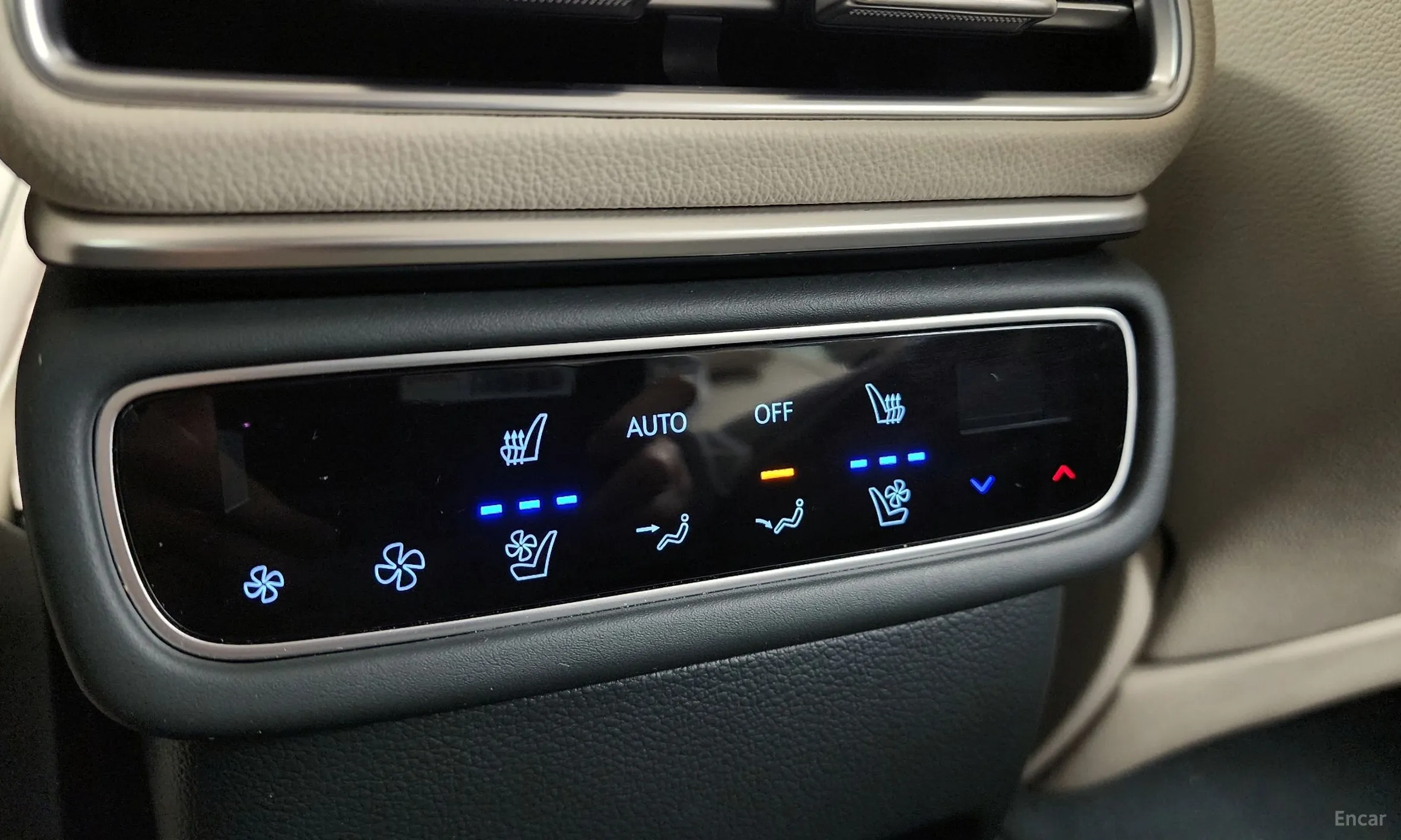 Genesis GV80 превью 19