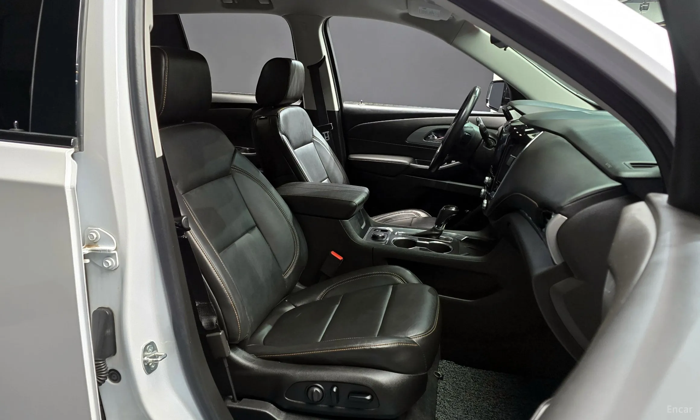 Chevrolet (GM Daewoo) Traverse превью 10