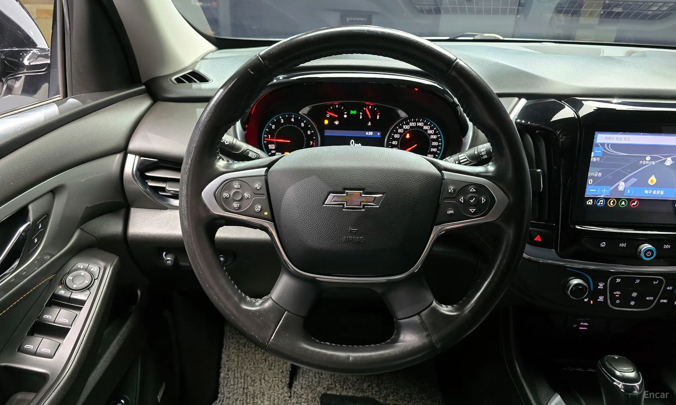 Chevrolet (GM Daewoo) Traverse превью 14