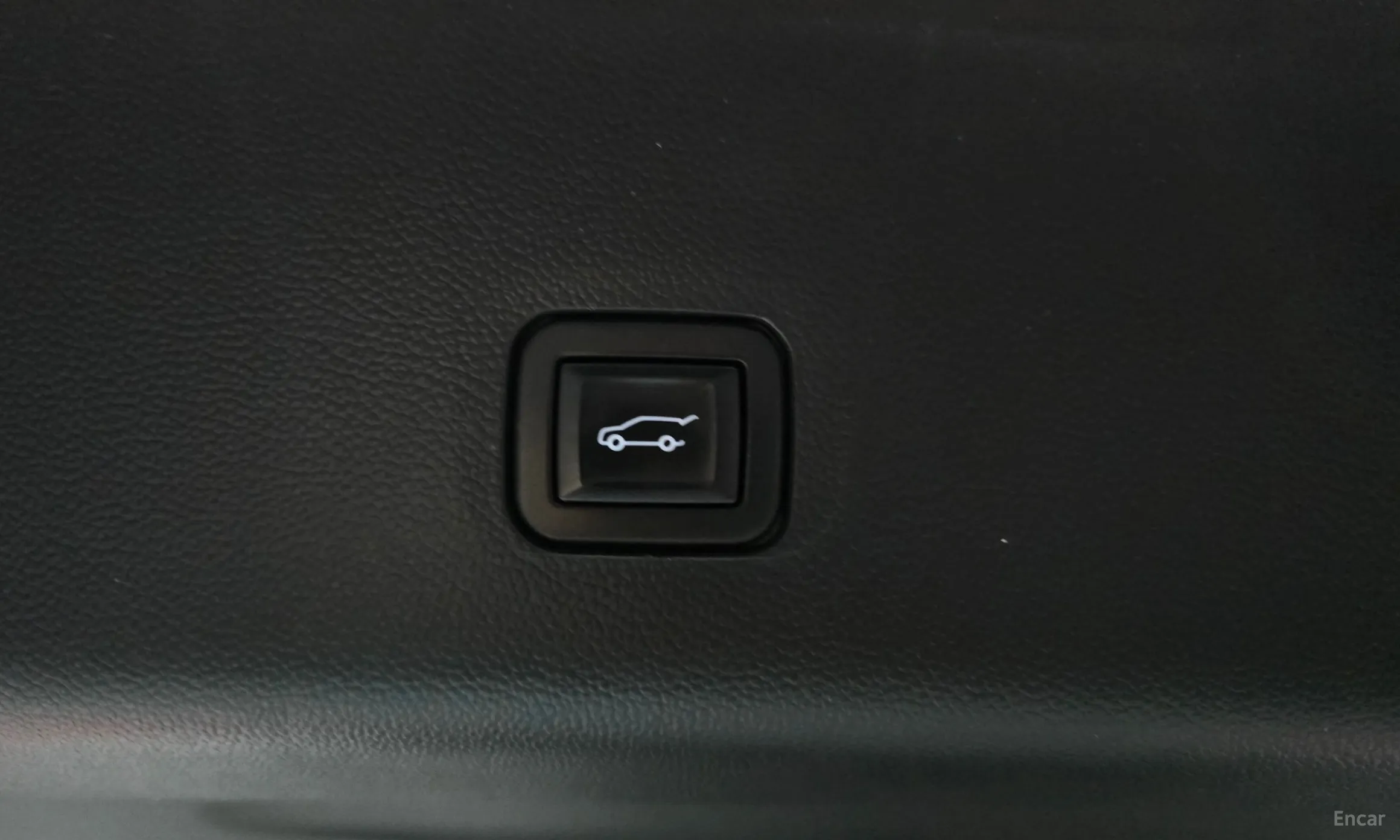 Chevrolet (GM Daewoo) Traverse превью 20