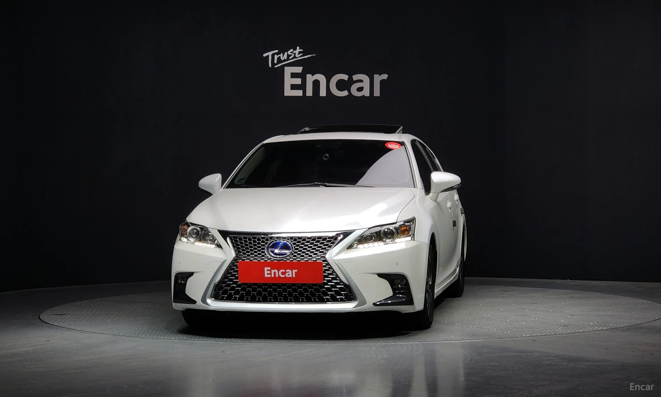 Lexus CT200h превью 3