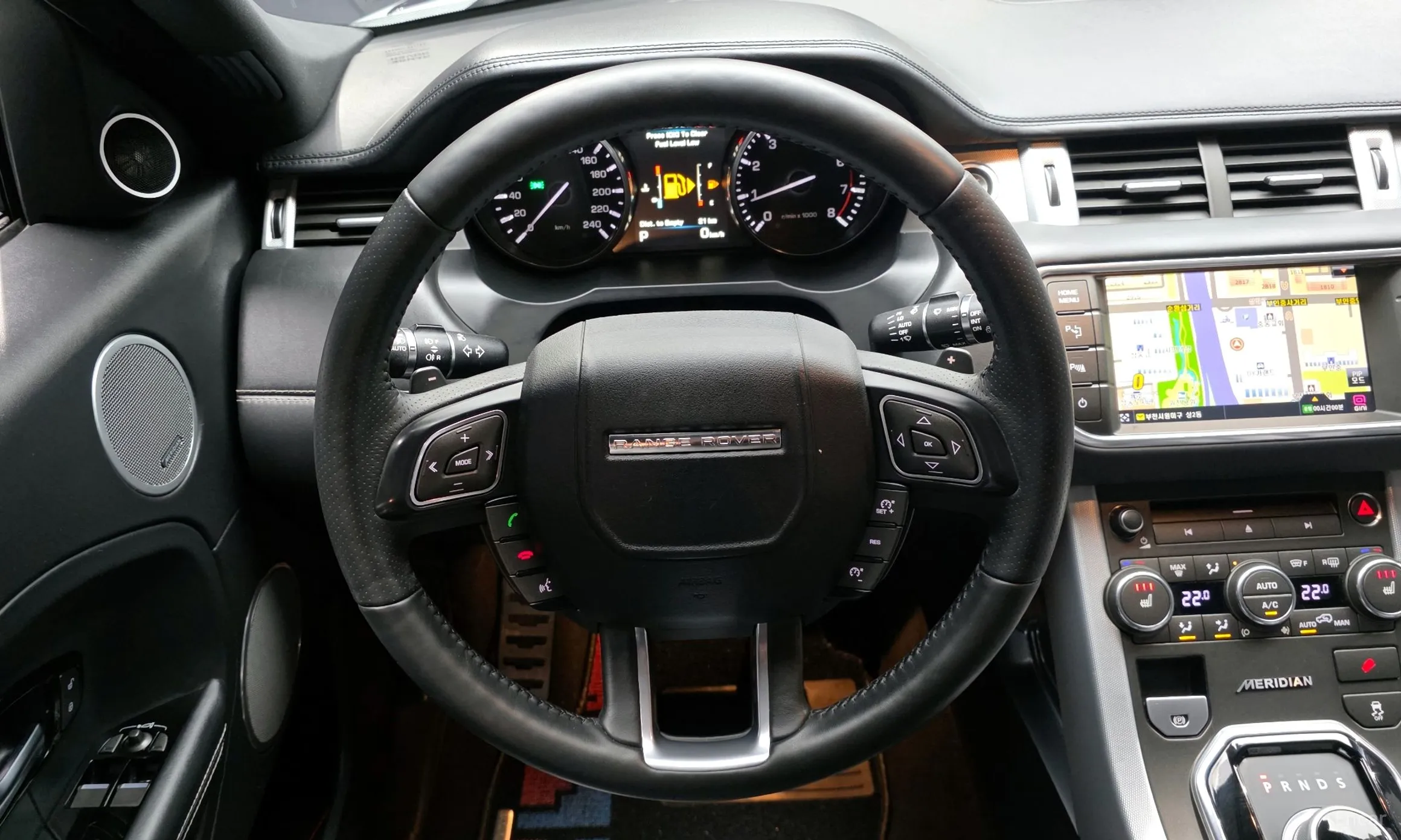 Land Rover Range Rover Evoque превью 13